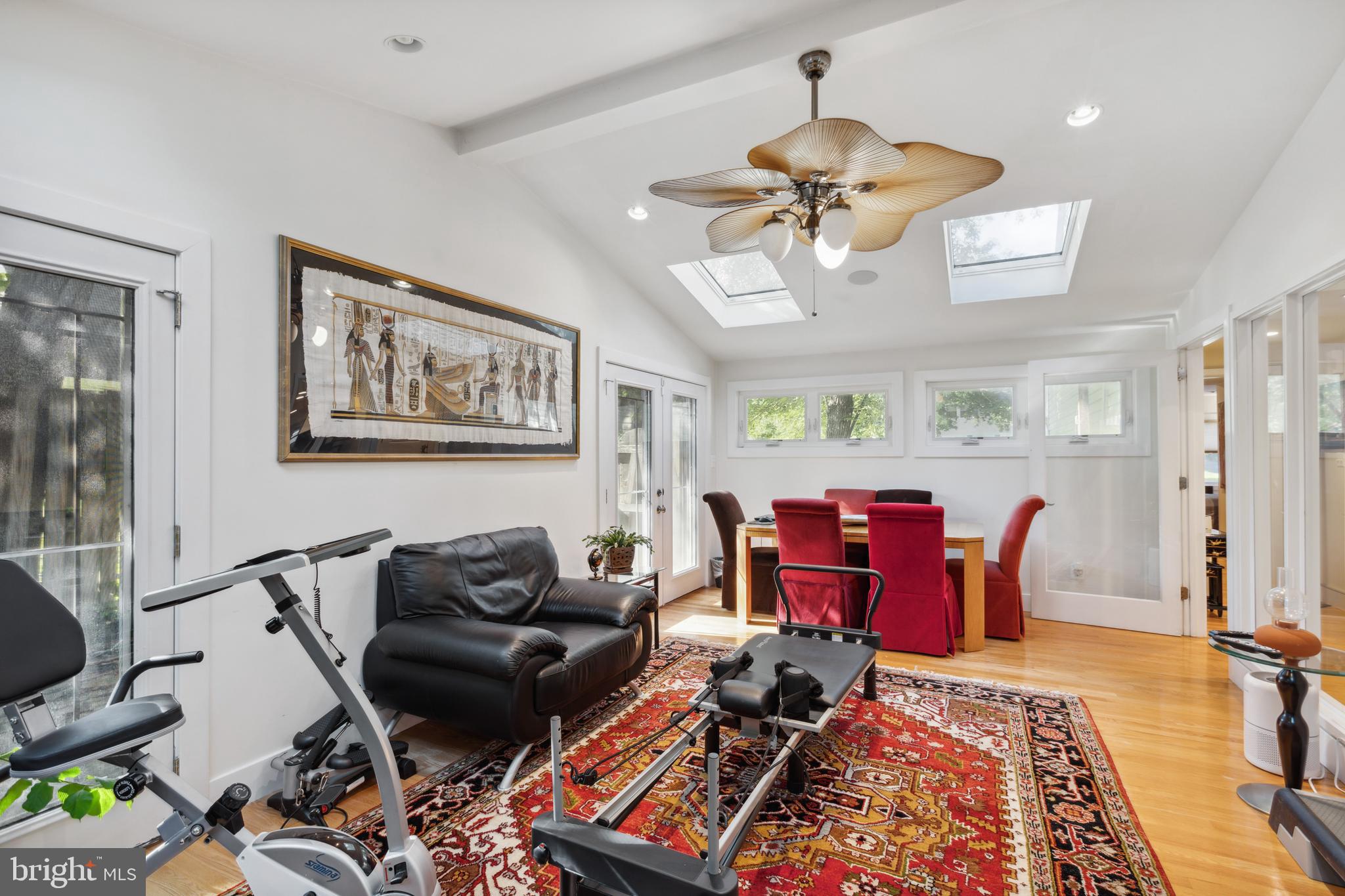 POINTER RIDGE - Residential