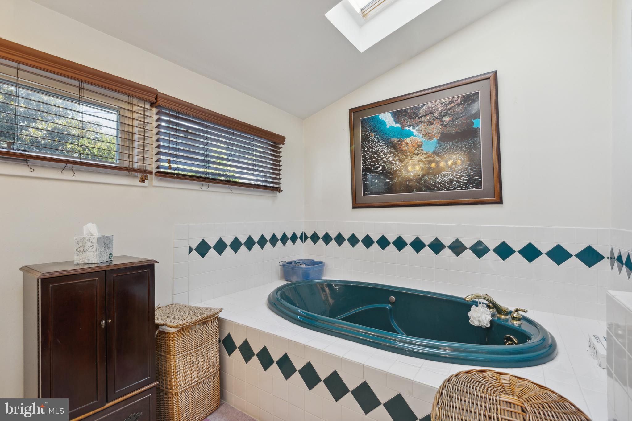 POINTER RIDGE - Residential