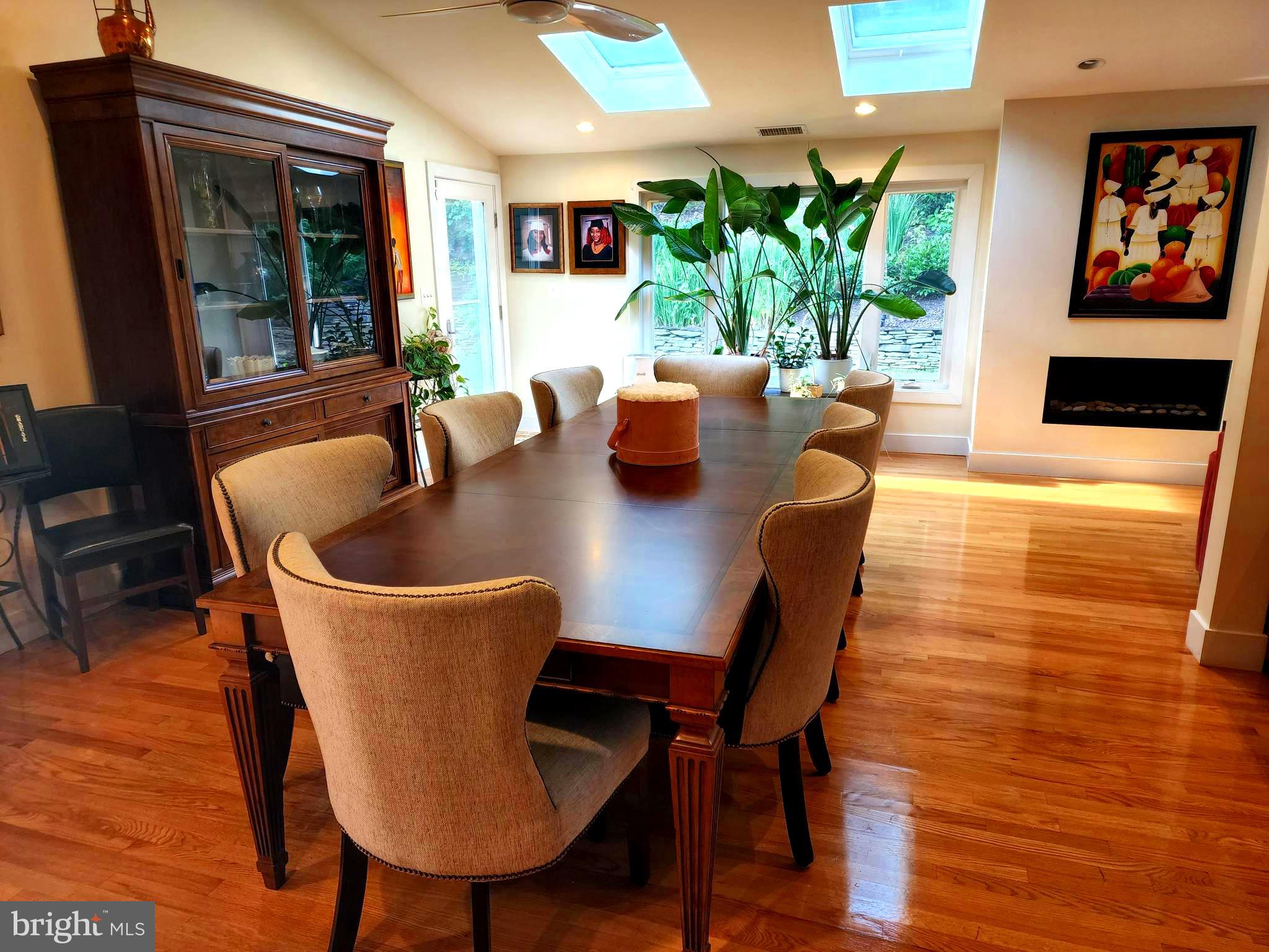 POINTER RIDGE - Residential