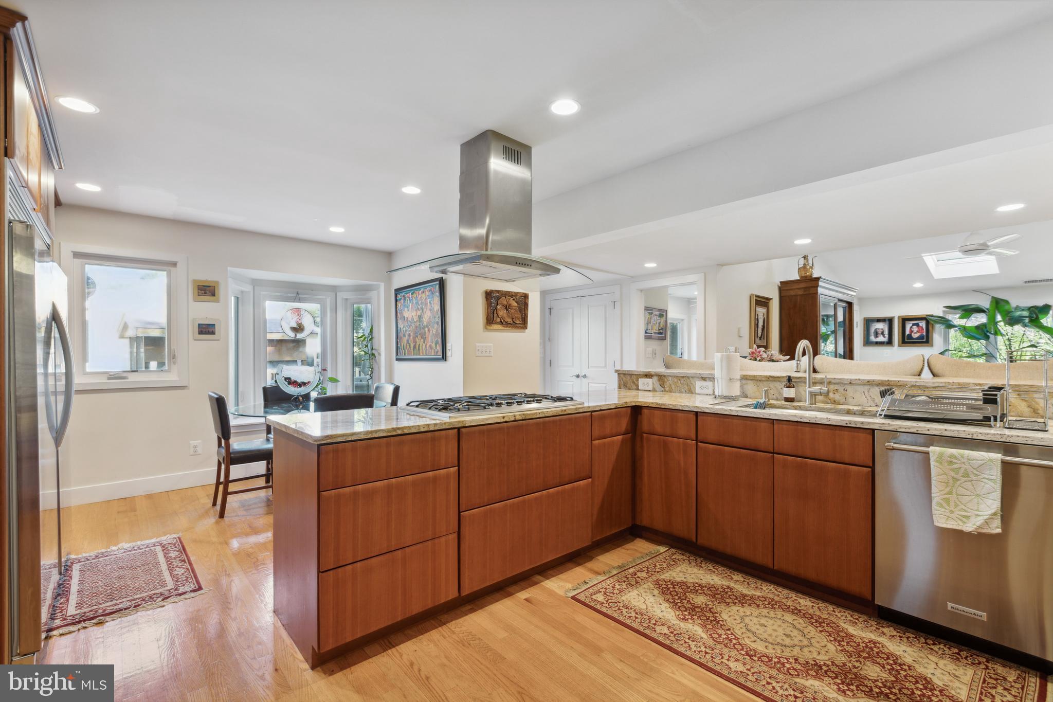 POINTER RIDGE - Residential