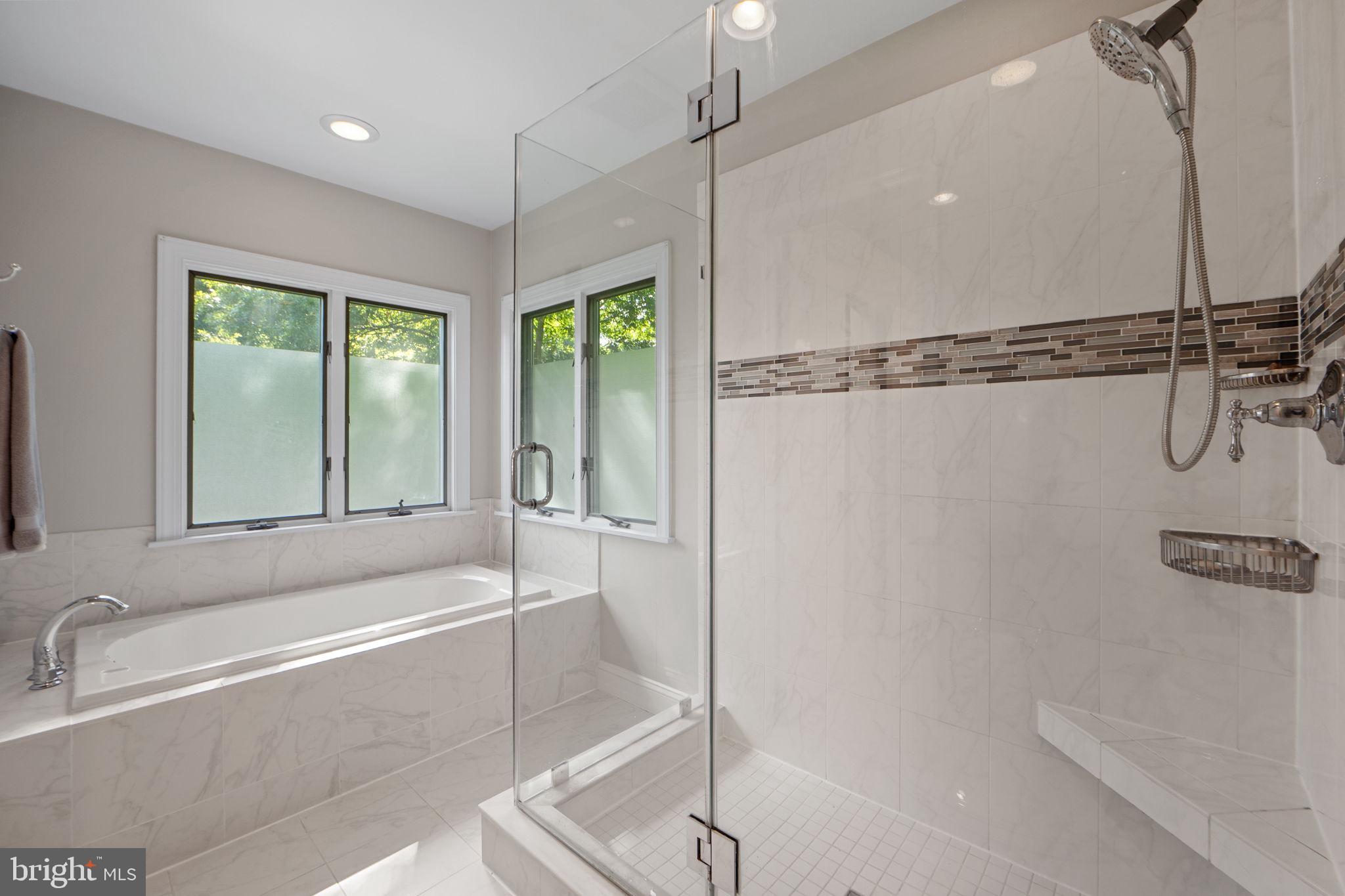 LITTLE ROCKY RUN - Residential