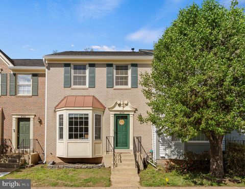 6760 JENNY LEIGH COURT CENTREVILLE VA 20121