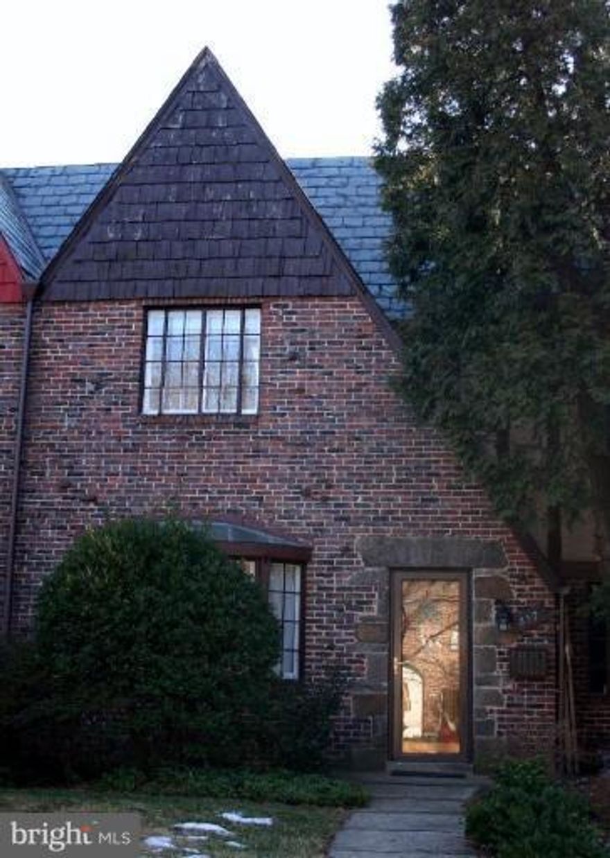 That street you have always admired. A charming 3BR/2BA Tudor in Old Homeland. Open floor plan and spacious rooms. Formal LR with FP, DR, kit, office & finished lower level. HWF, crown molding, custom window treatments & updated fixtures. Ongoing improvements & attention to detail. Walk to Belvedere Square. Great house & great location!