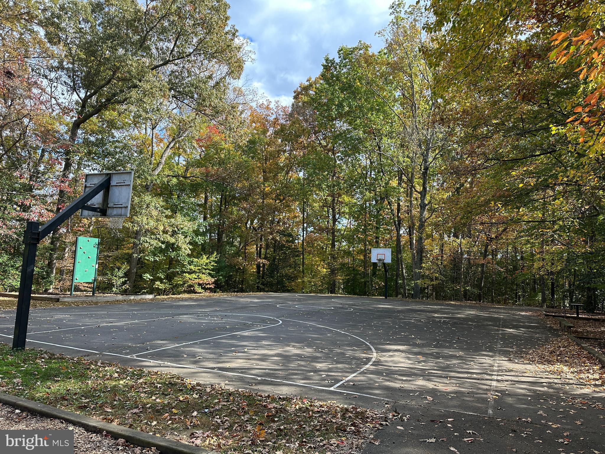 KINGS PARK WEST - Residential