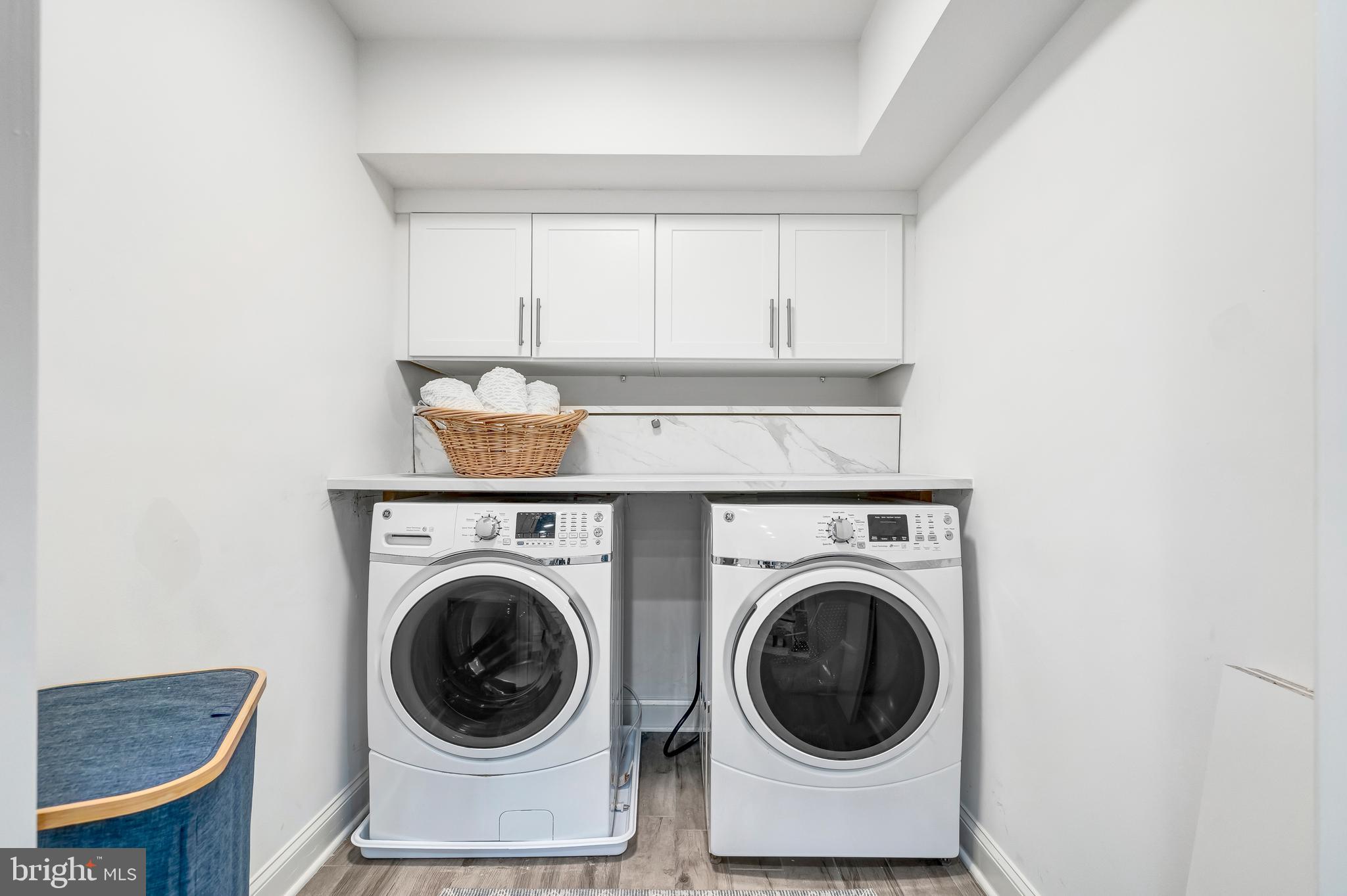 KINGS PARK WEST - Residential