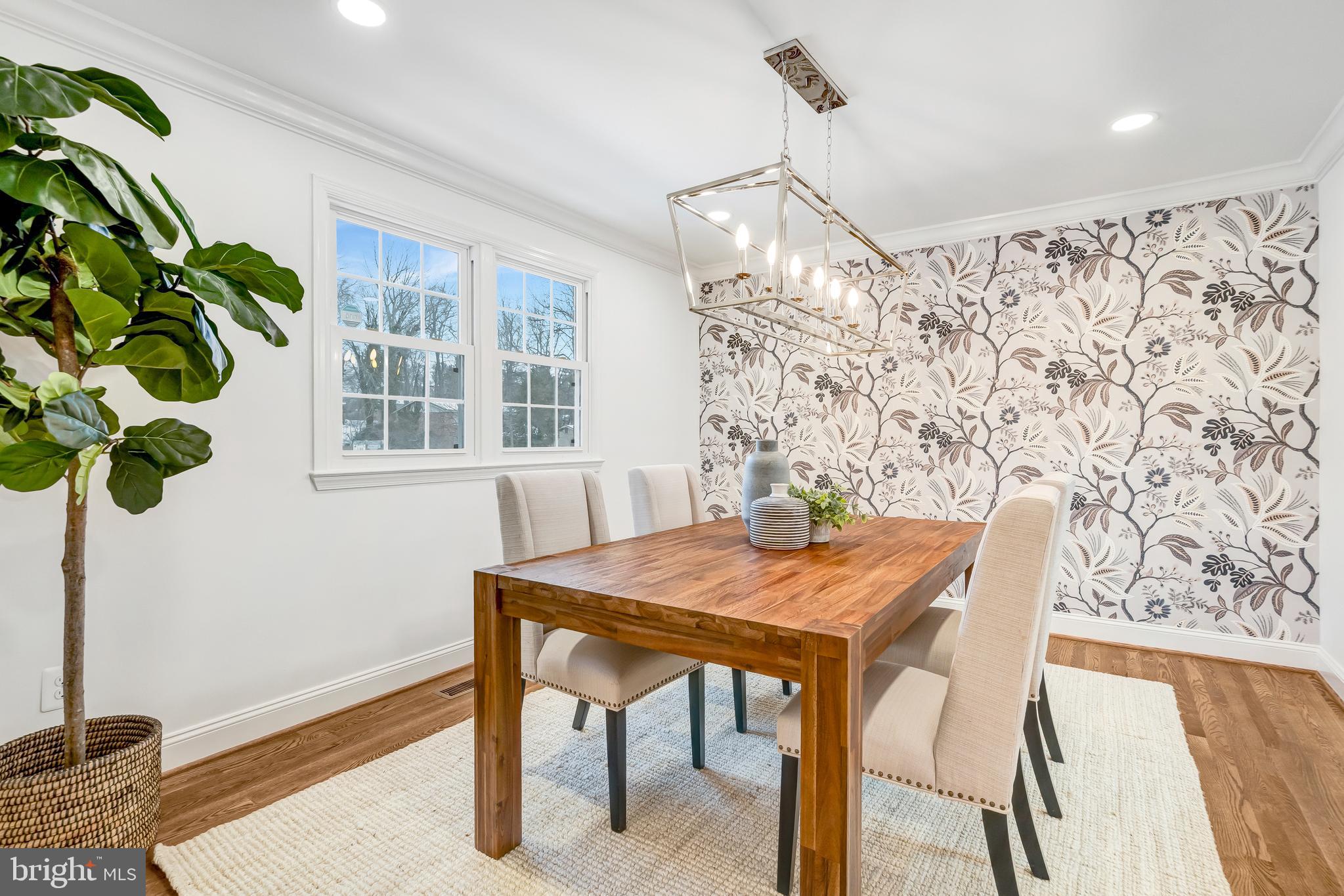 KINGS PARK WEST - Residential