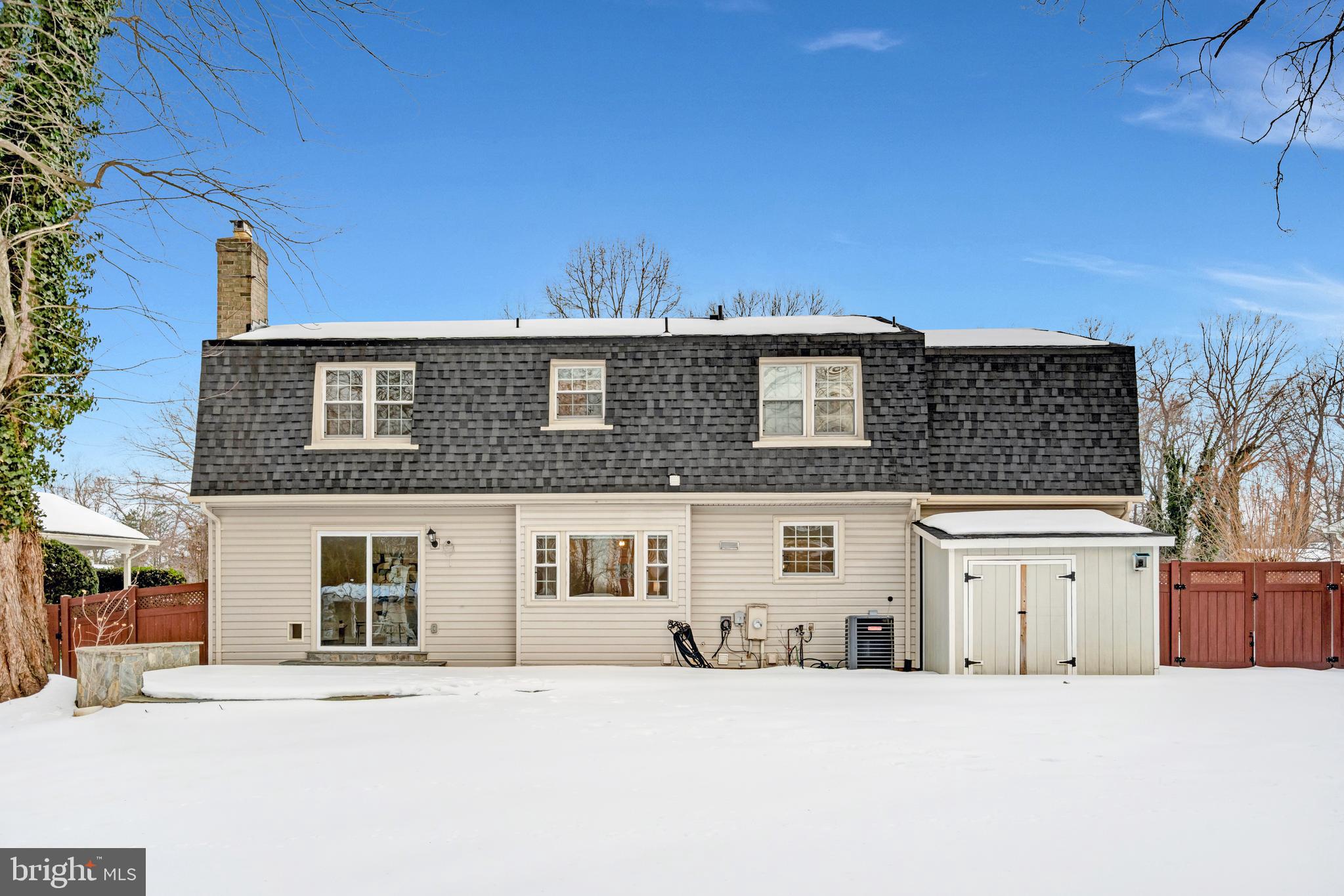 KINGS PARK WEST - Residential