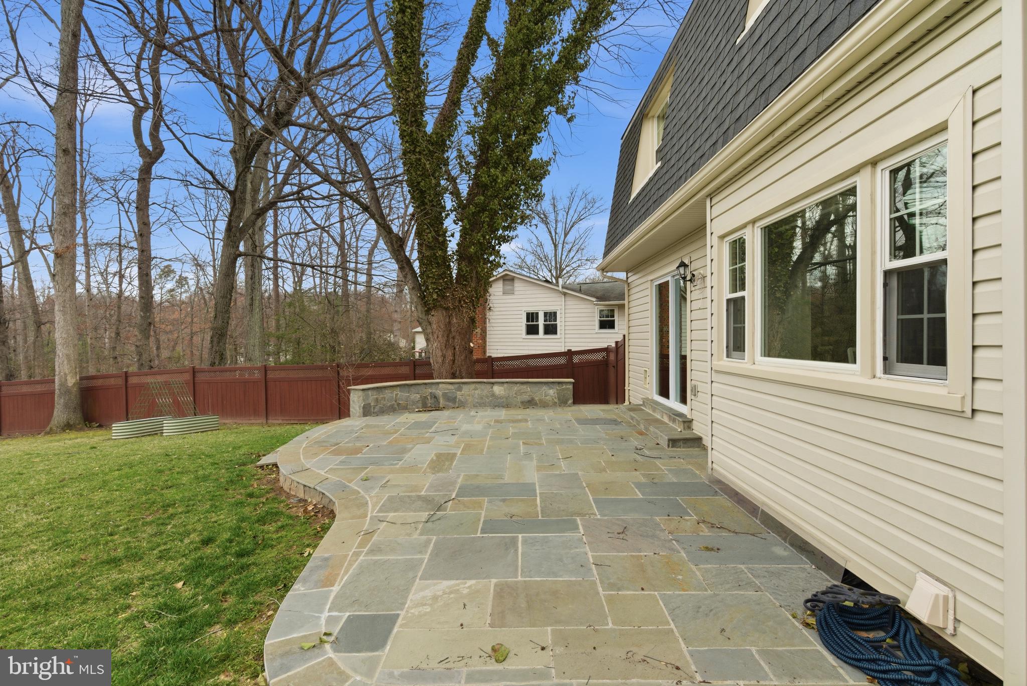 KINGS PARK WEST - Residential