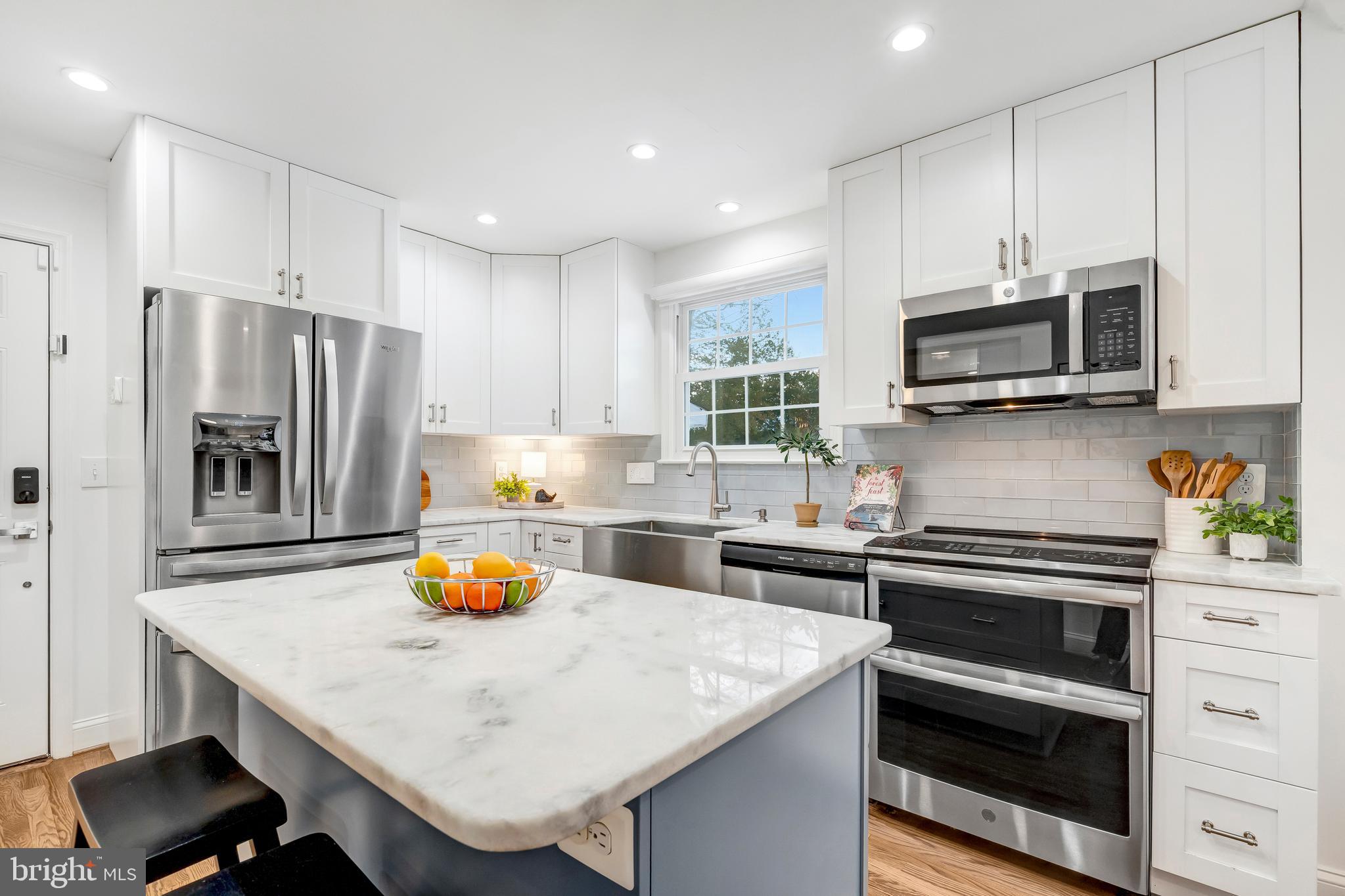 KINGS PARK WEST - Residential