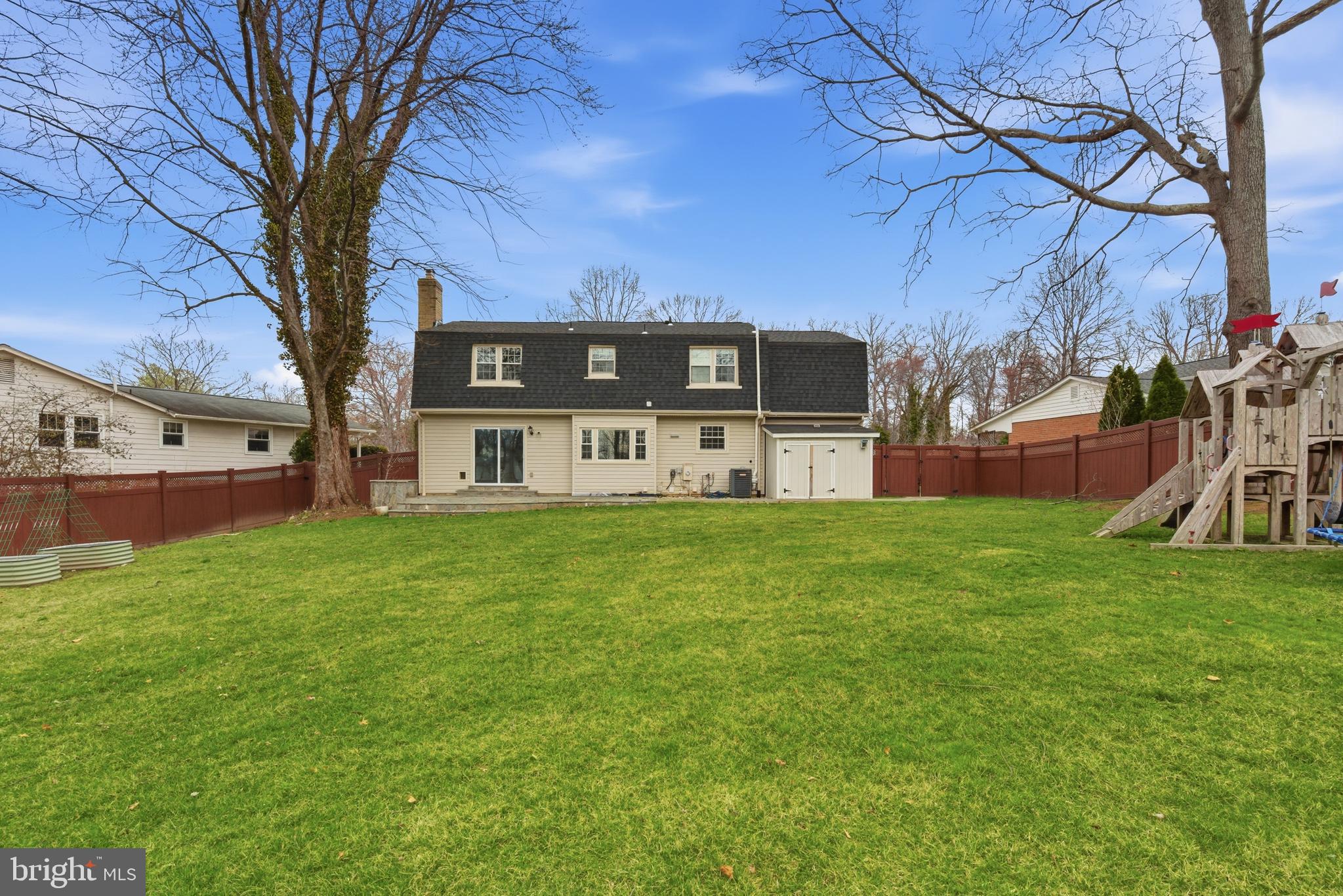 KINGS PARK WEST - Residential