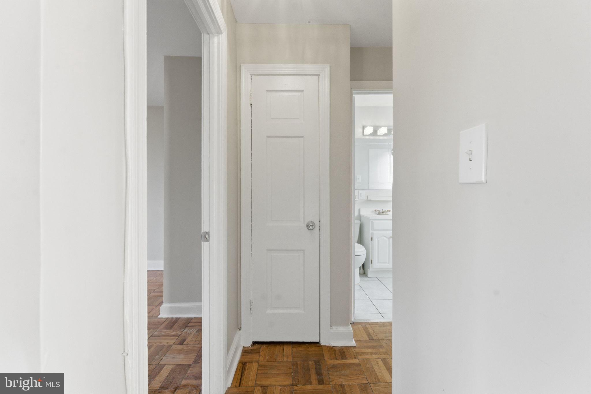 POTOWMACK CROSSING - Residential