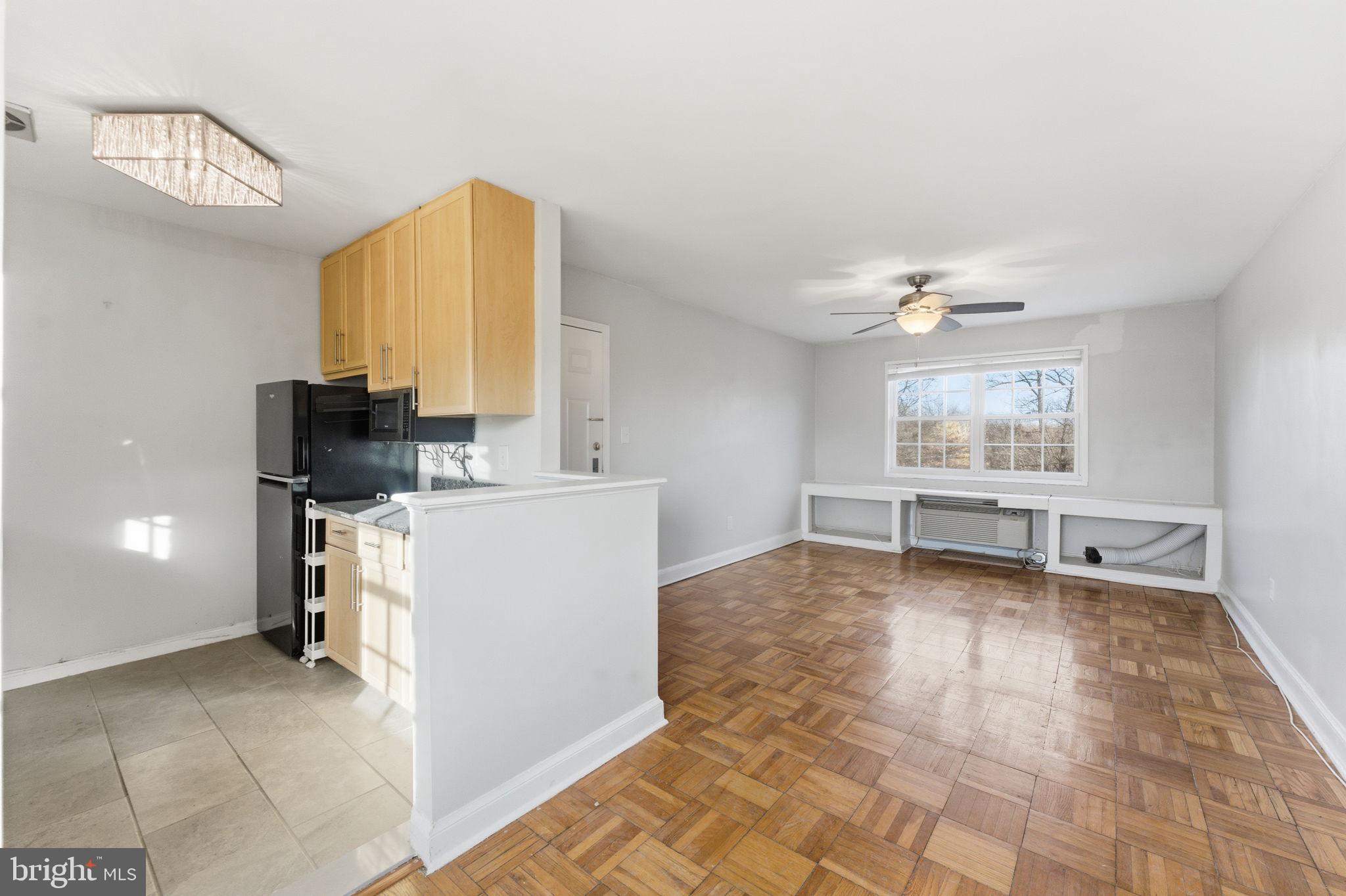 POTOWMACK CROSSING - Residential