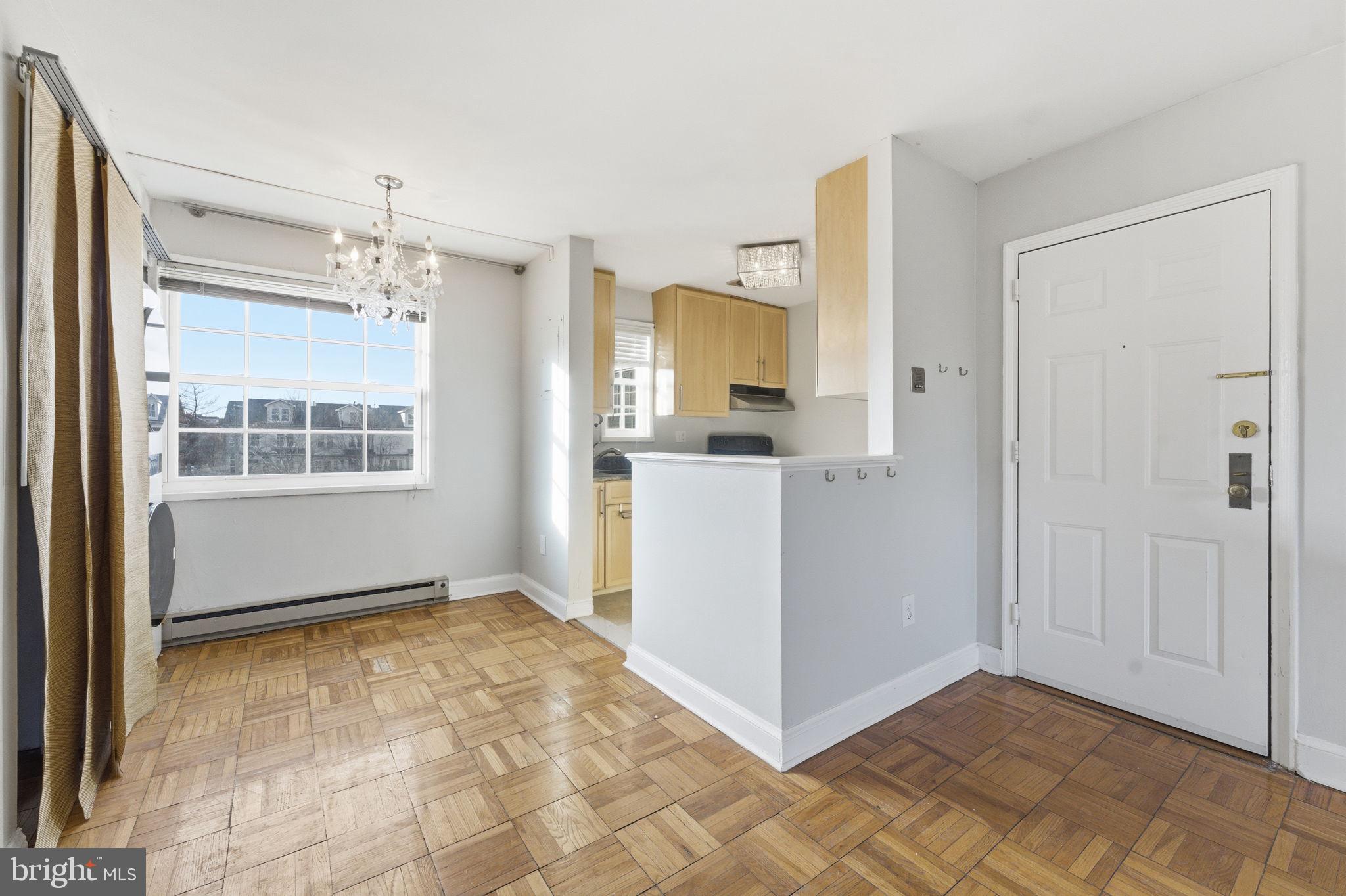 POTOWMACK CROSSING - Residential