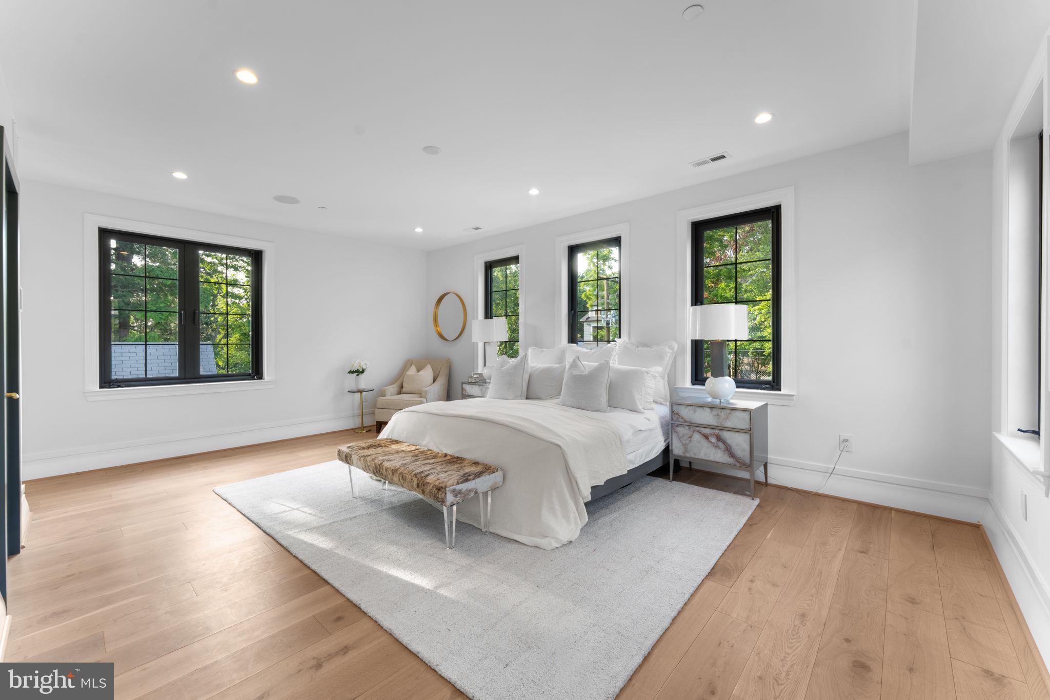 WAKEFIELD - Residential