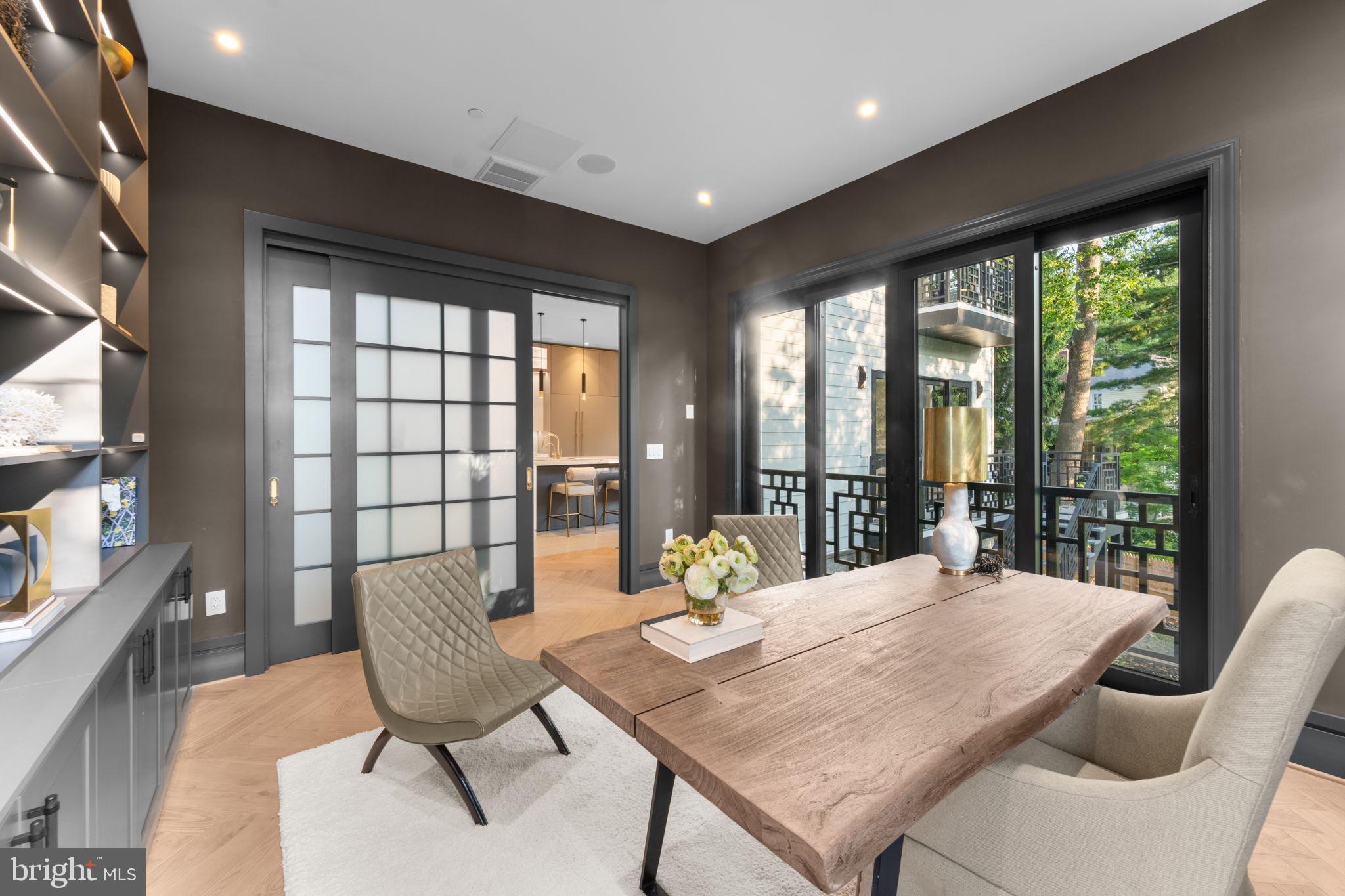 WAKEFIELD - Residential