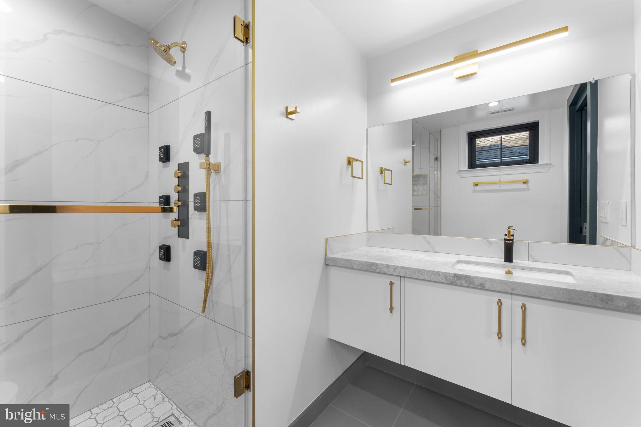 WAKEFIELD - Residential