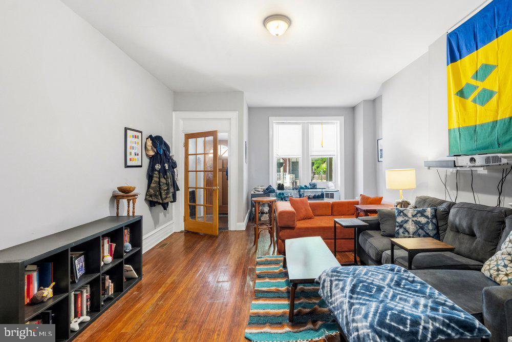 CEDAR PARK - Residential