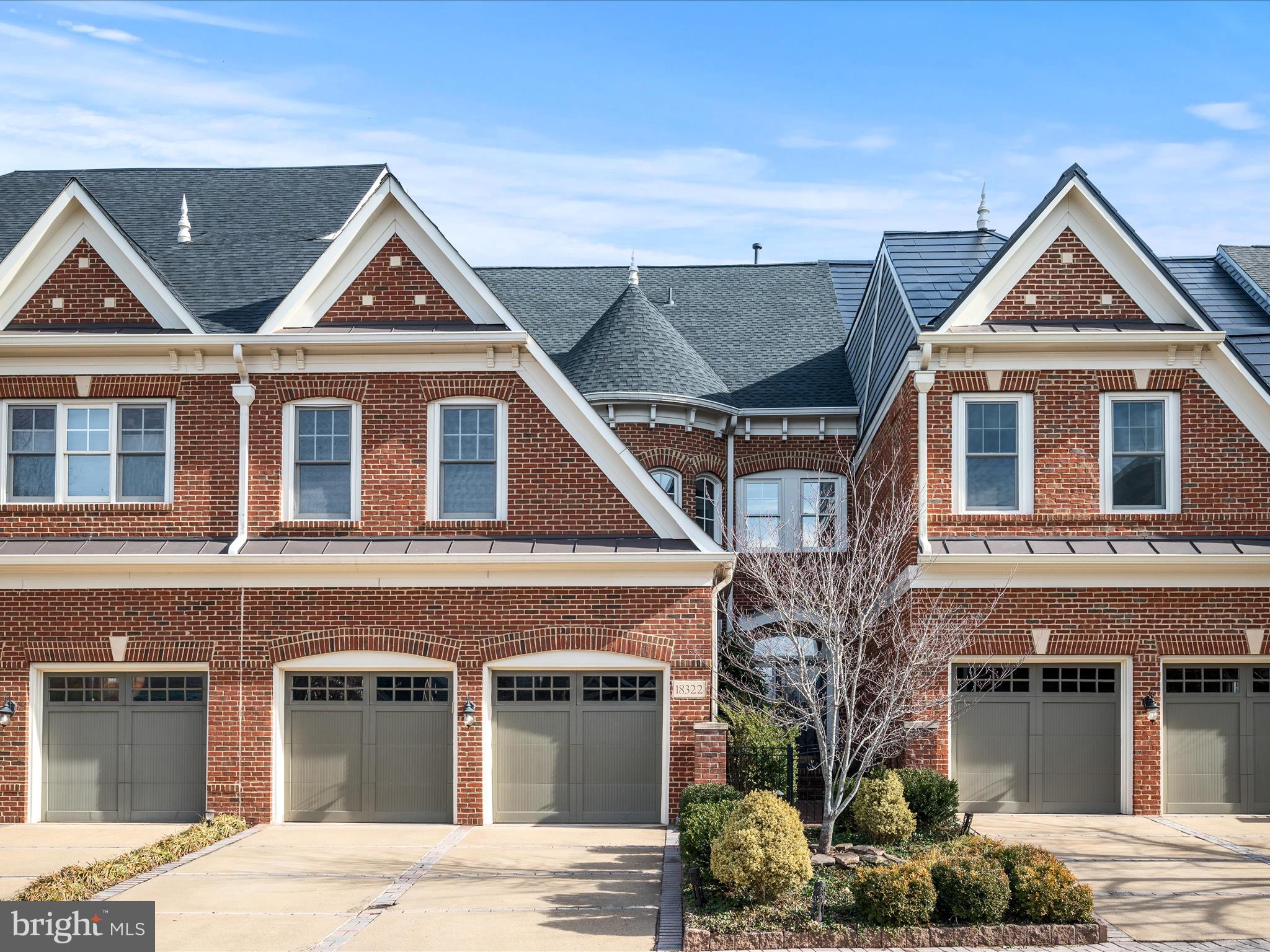 18322 FAIRWAY OAKS SQUARE