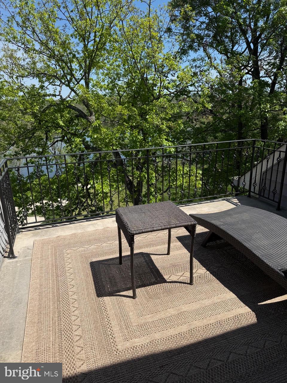 RIVER CREEK - Residential