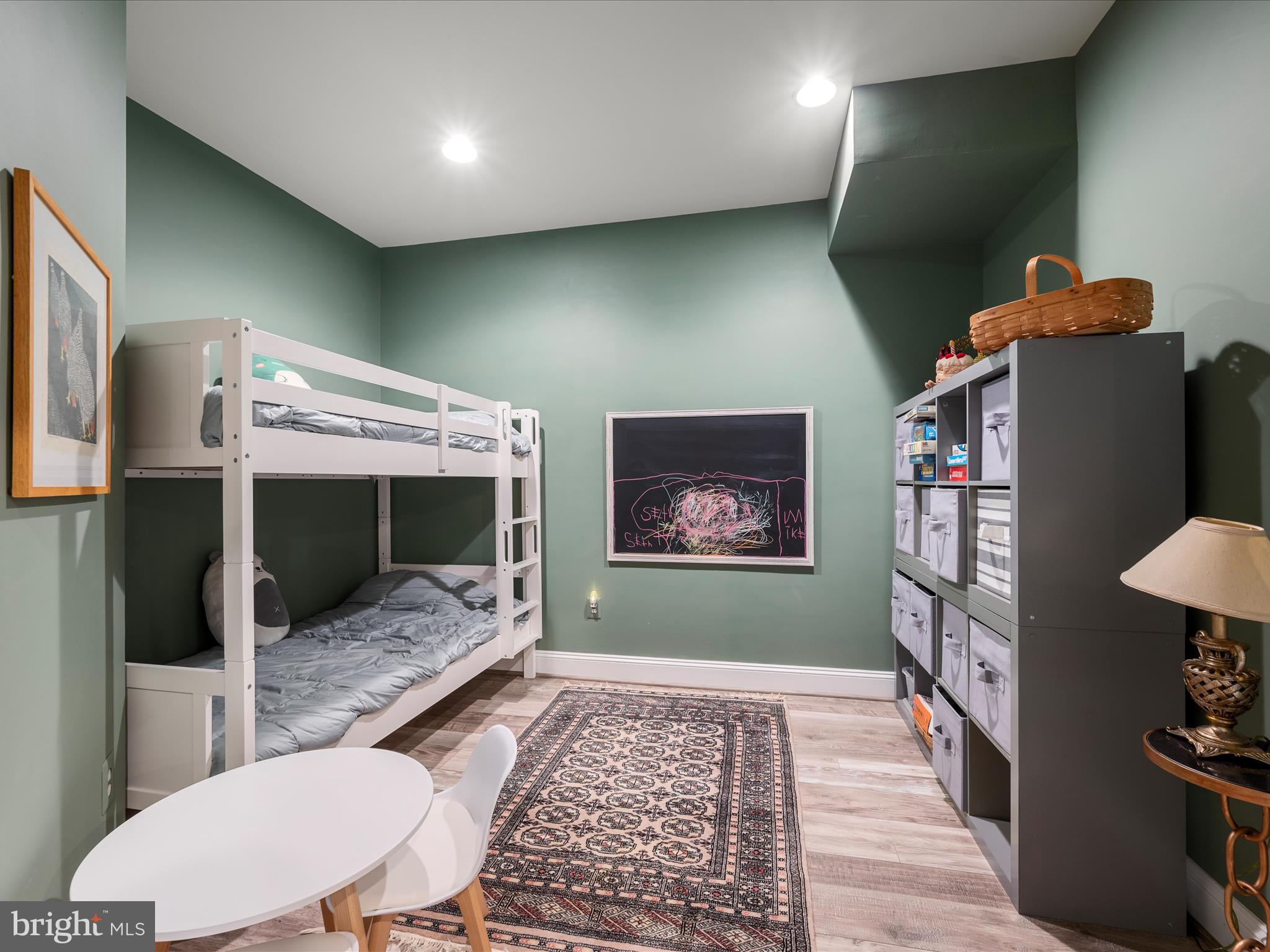 RIVER CREEK - Residential