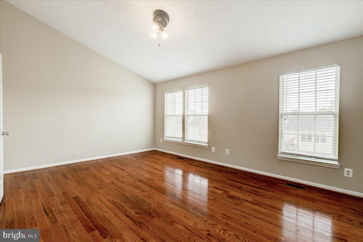 WINDING RIDGE - Residential