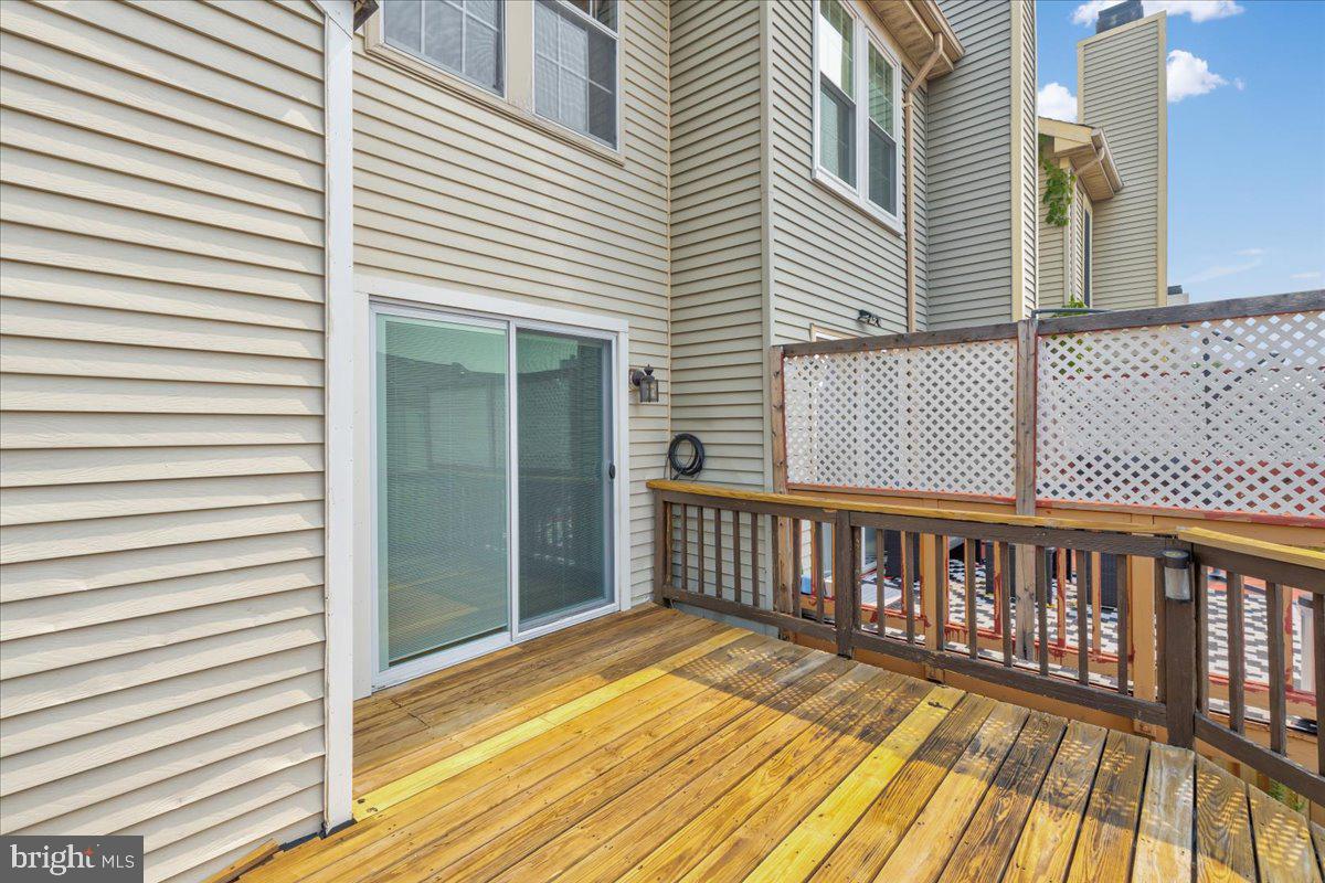 WINDING RIDGE - Residential