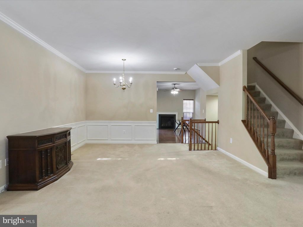 Photo of 187 Oxbow Drive, STRASBURG, VA 22657 (MLS # VASH2012800)