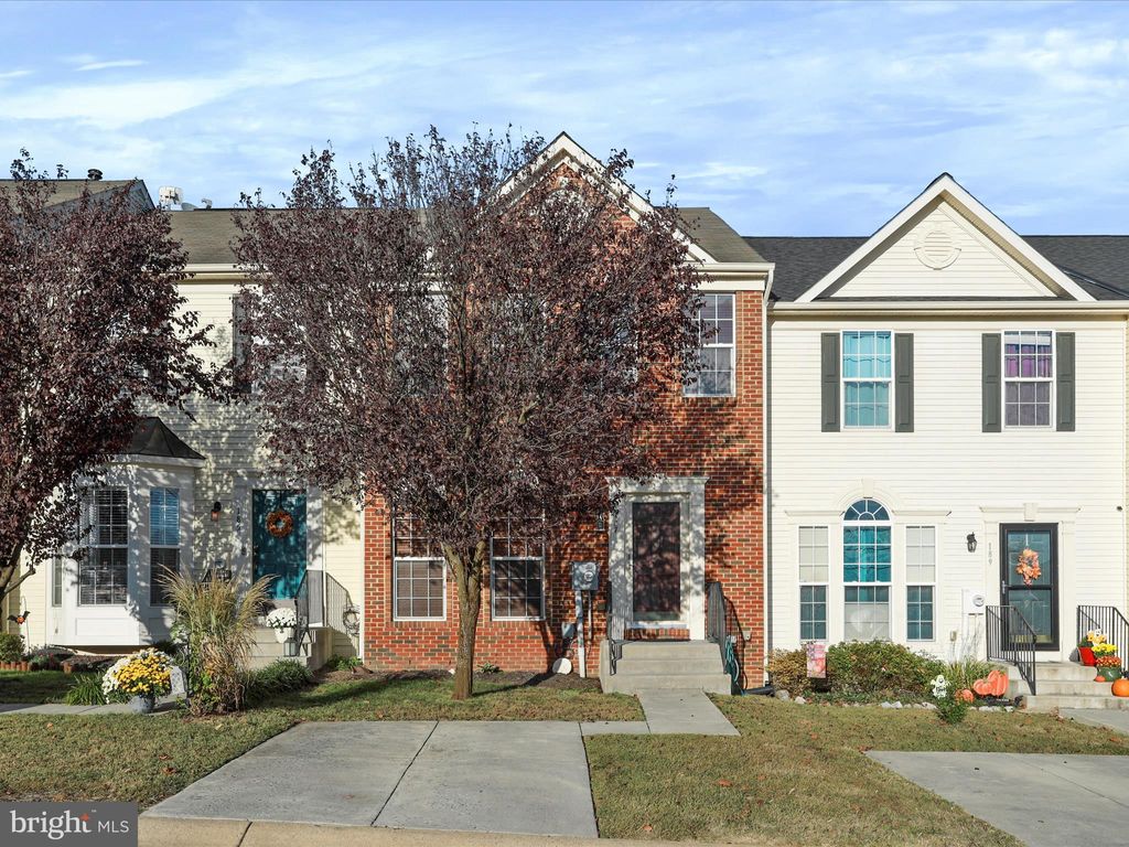 Photo of 187 Oxbow Drive, STRASBURG, VA 22657 (MLS # VASH2012800)