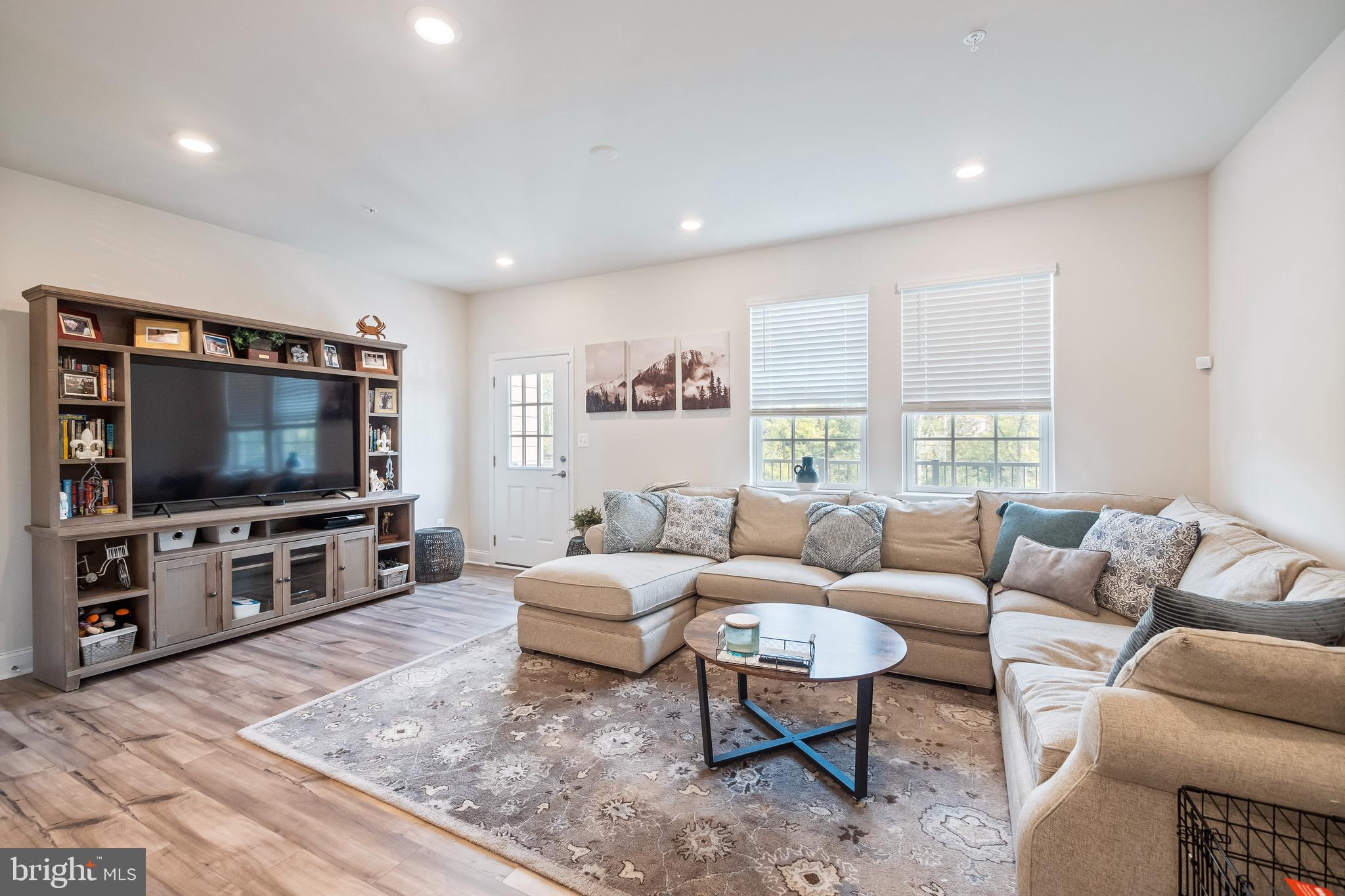 PARKSIDE - Residential