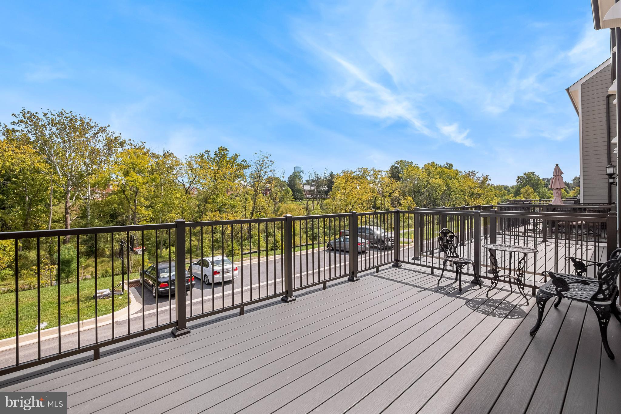 PARKSIDE - Residential