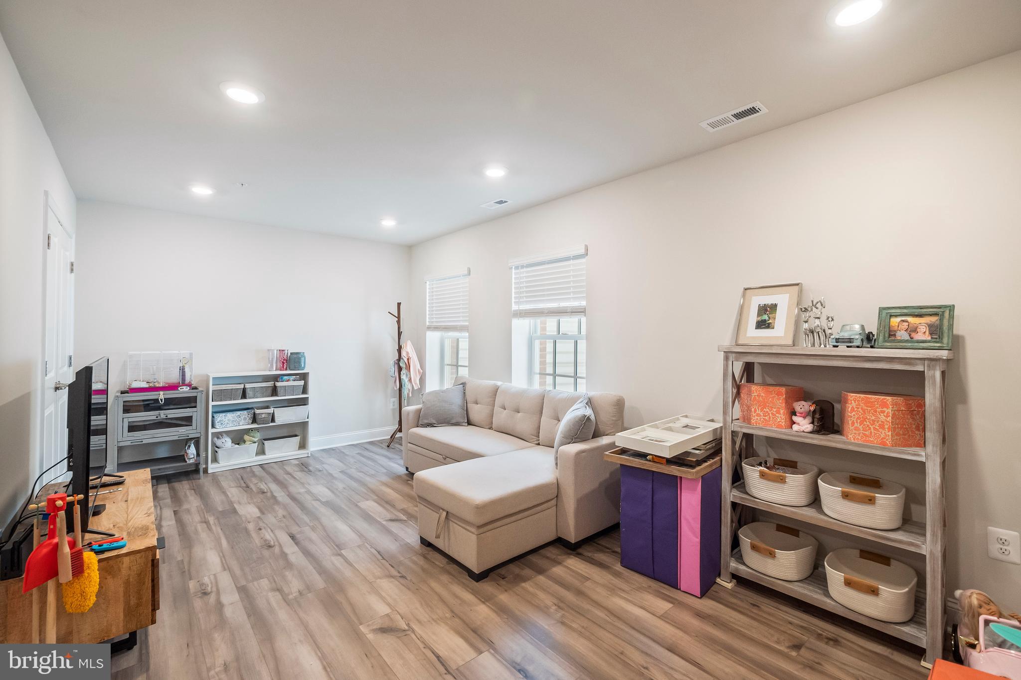 PARKSIDE - Residential