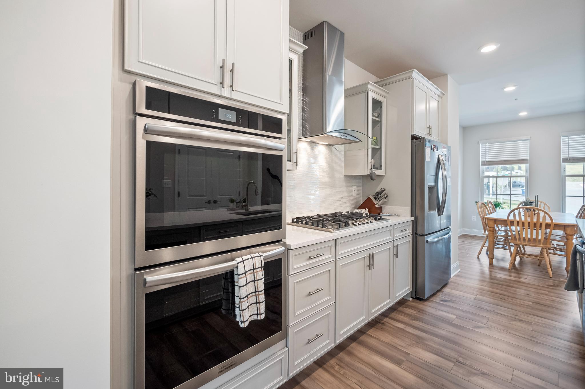 PARKSIDE - Residential