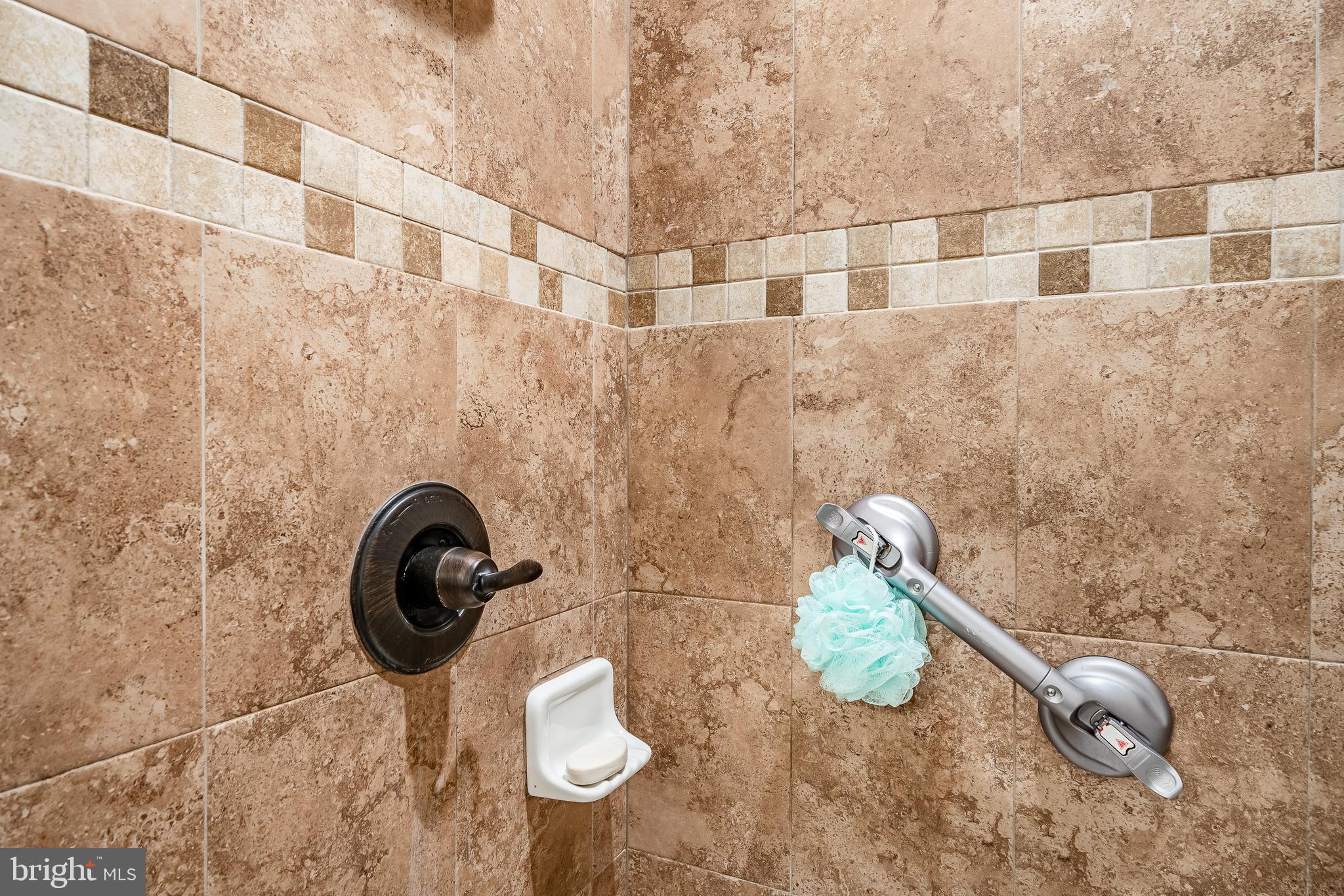 ATWATER - Residential Lease