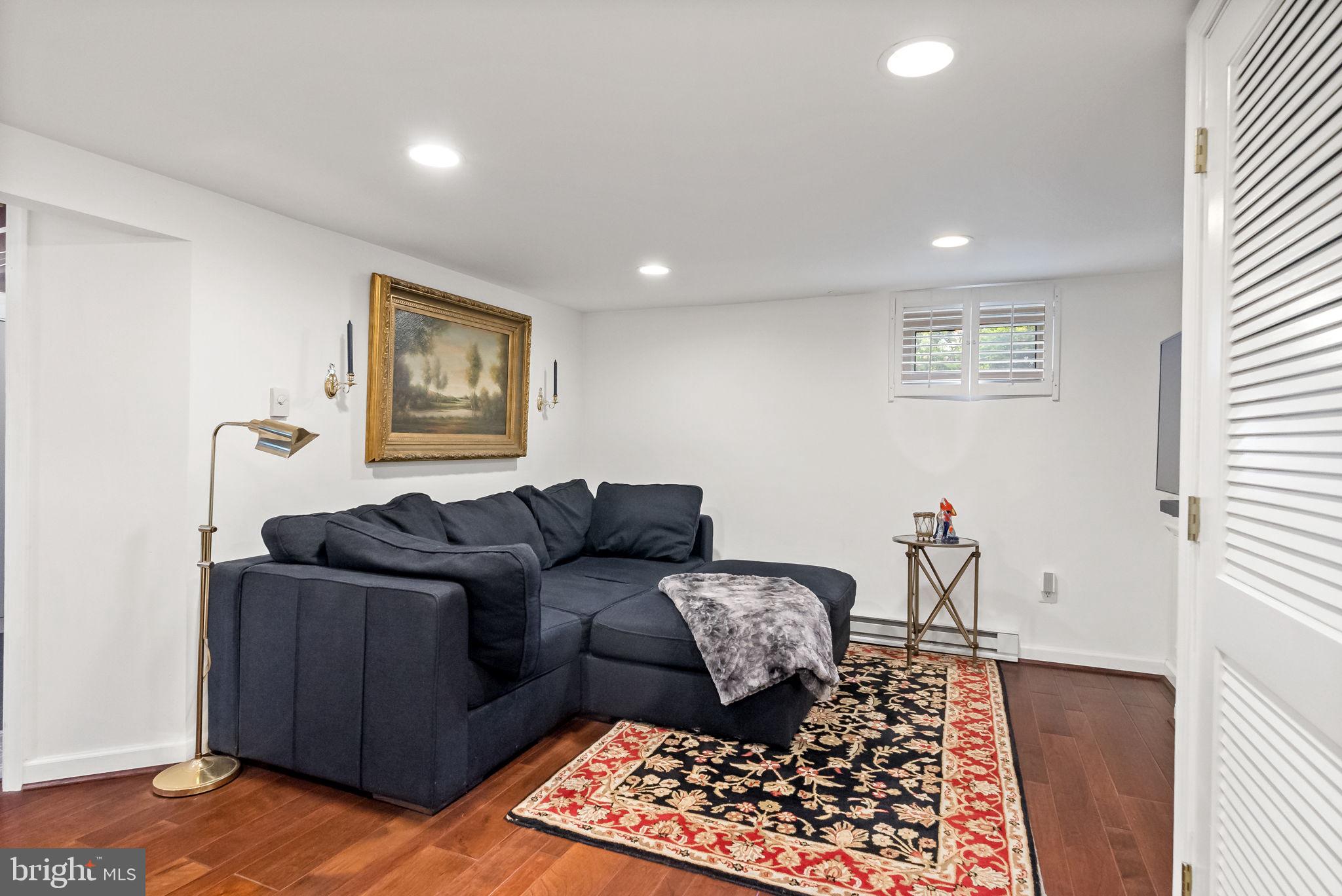 TIMBER BRANCH PARK - Residential