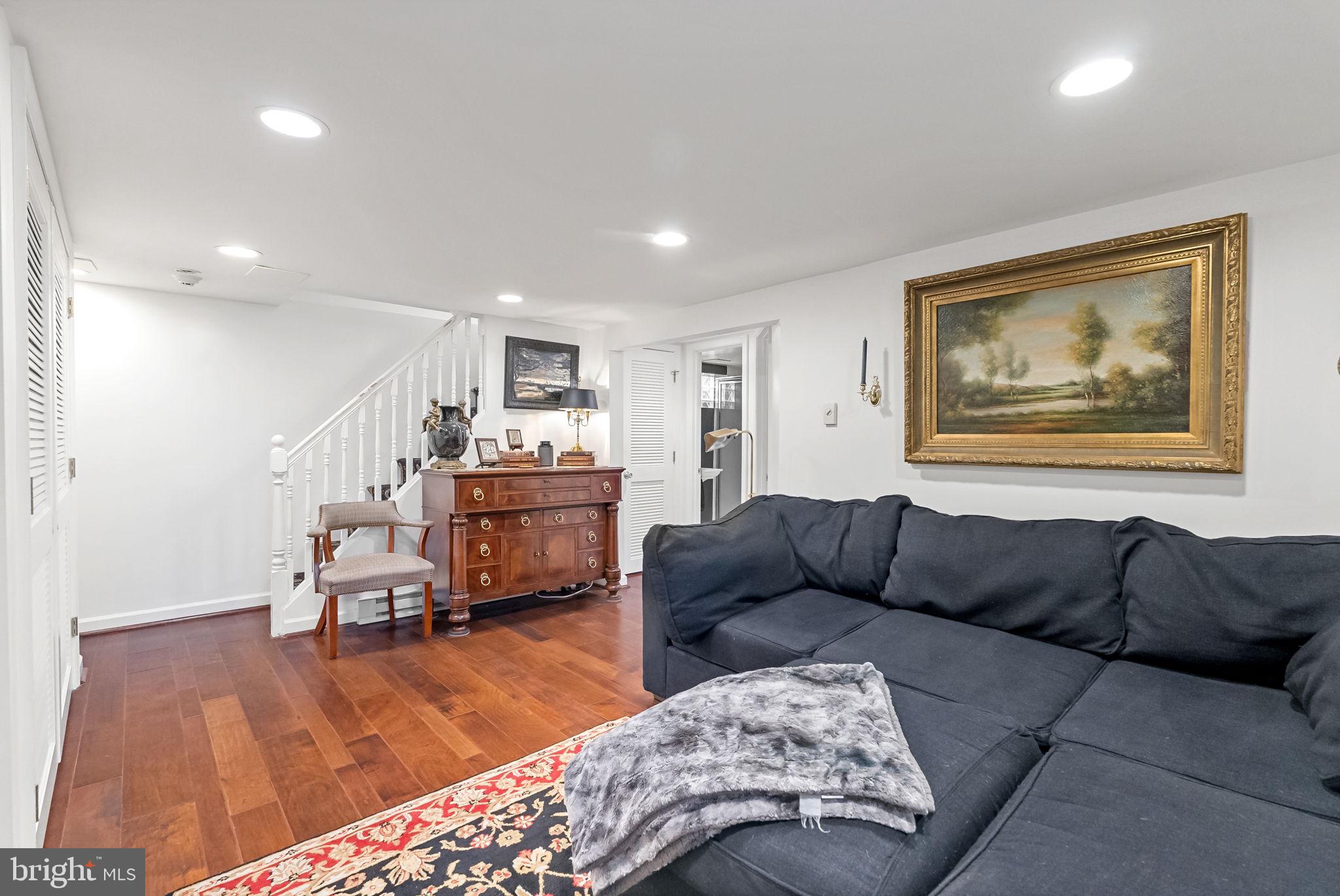 TIMBER BRANCH PARK - Residential