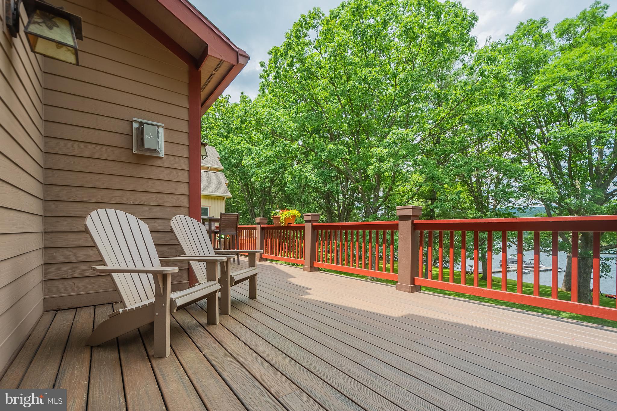 NORTH SHORE - Residential