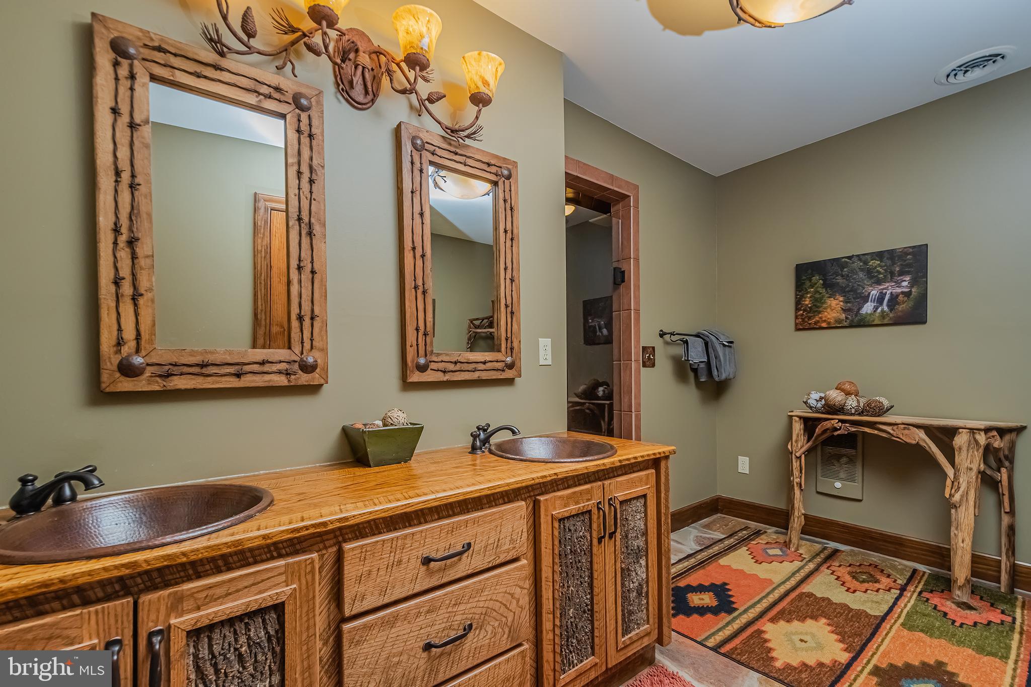 NORTH SHORE - Residential