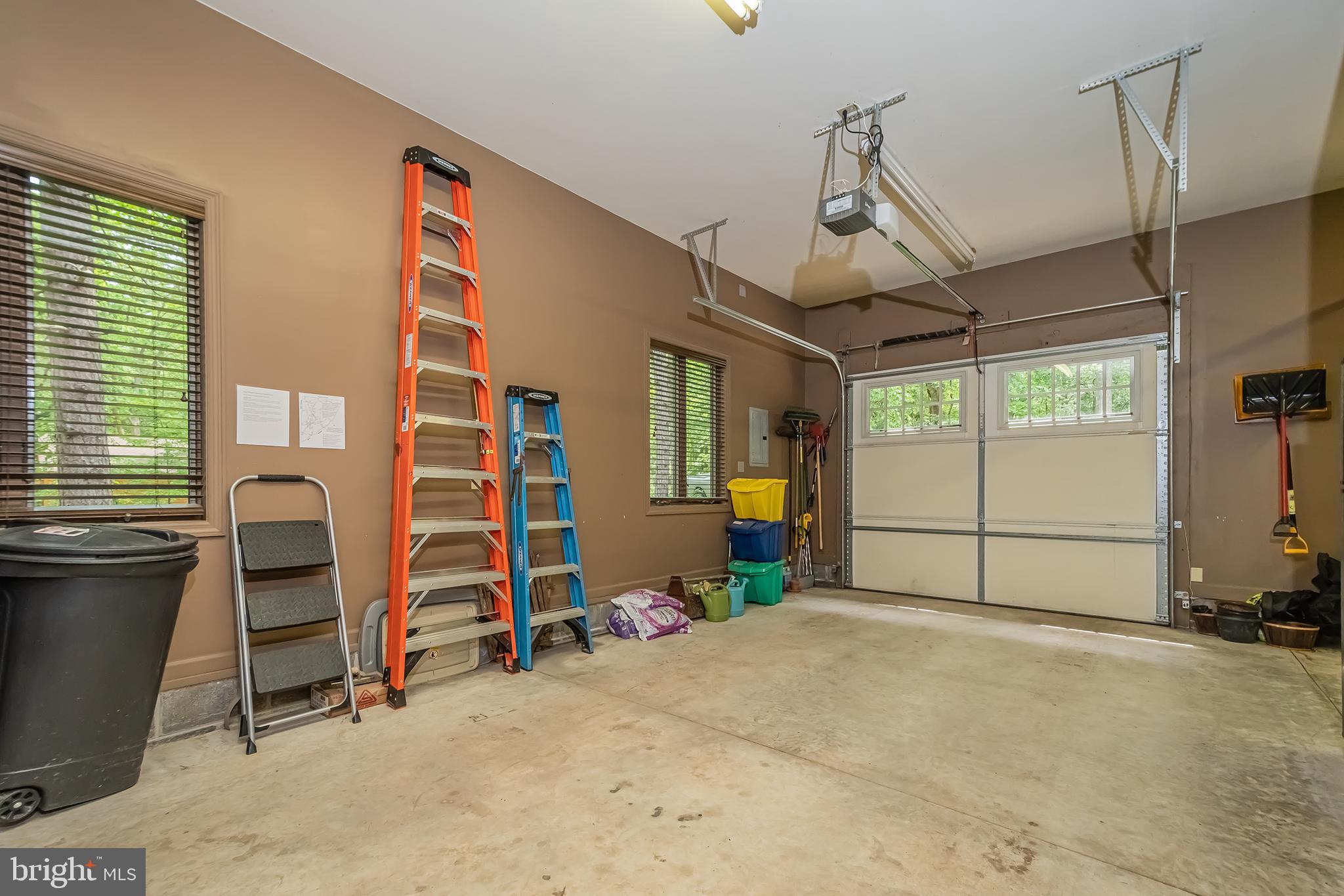 NORTH SHORE - Residential