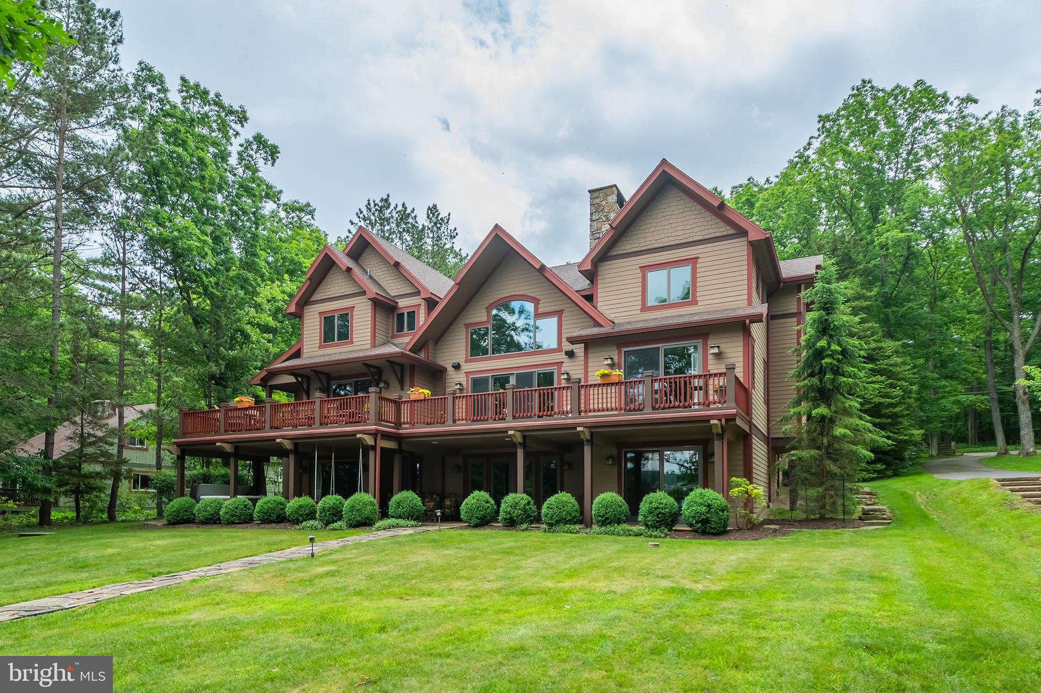 NORTH SHORE - Residential