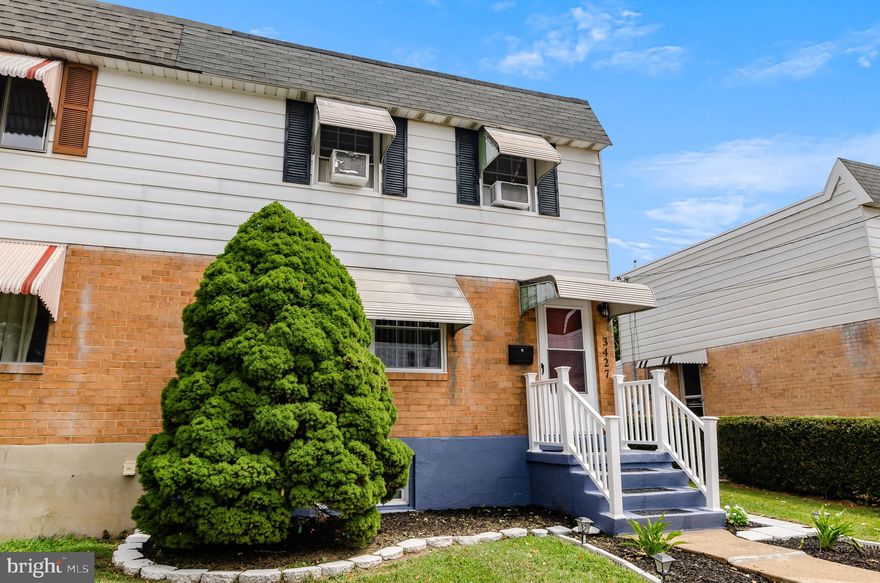 This cozy home sits in a cute Muhlenberg neighborhood. Enjoy of space and comfort in this nice little slice of heaven waiting to become the next owner's dream come true. Take advantage of the spacious backyard on warm summer days or come inside to warm up for movies  on a snowy day in the cozy living room. Take a look!