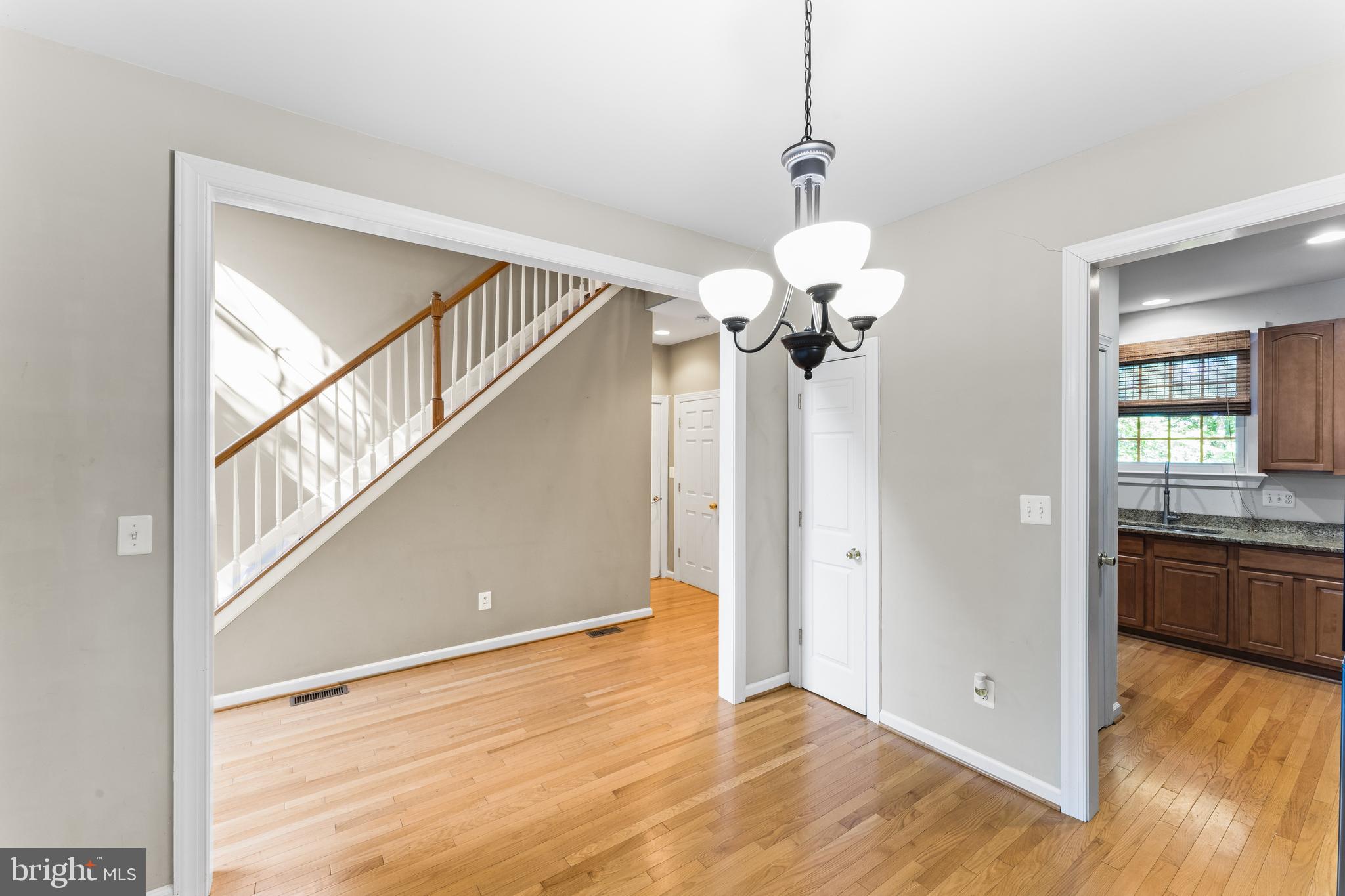 PRESIDENTIAL LAKES - Residential