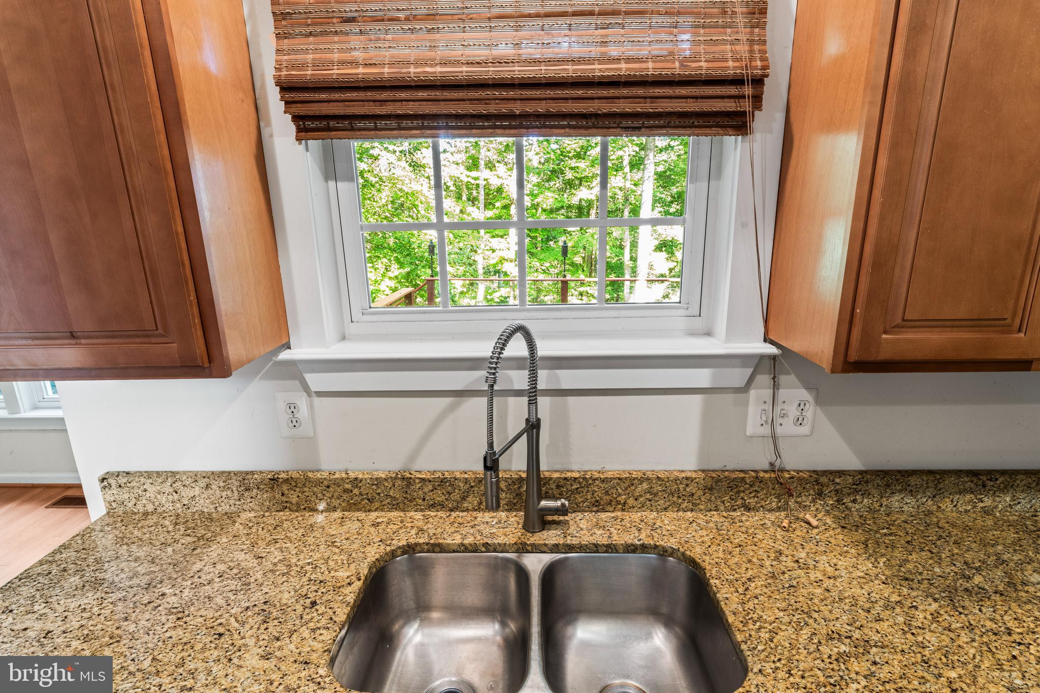 PRESIDENTIAL LAKES - Residential