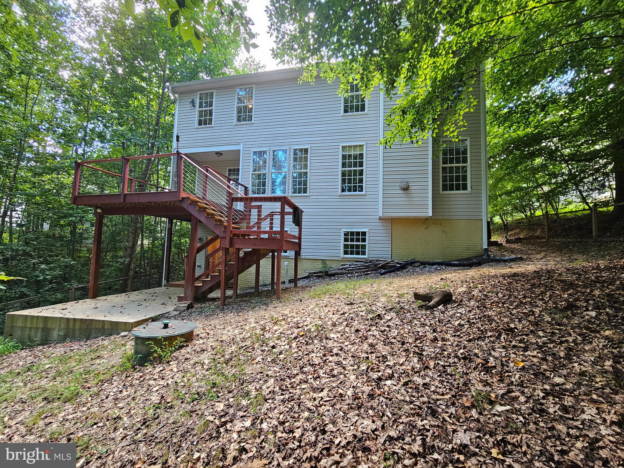 PRESIDENTIAL LAKES - Residential