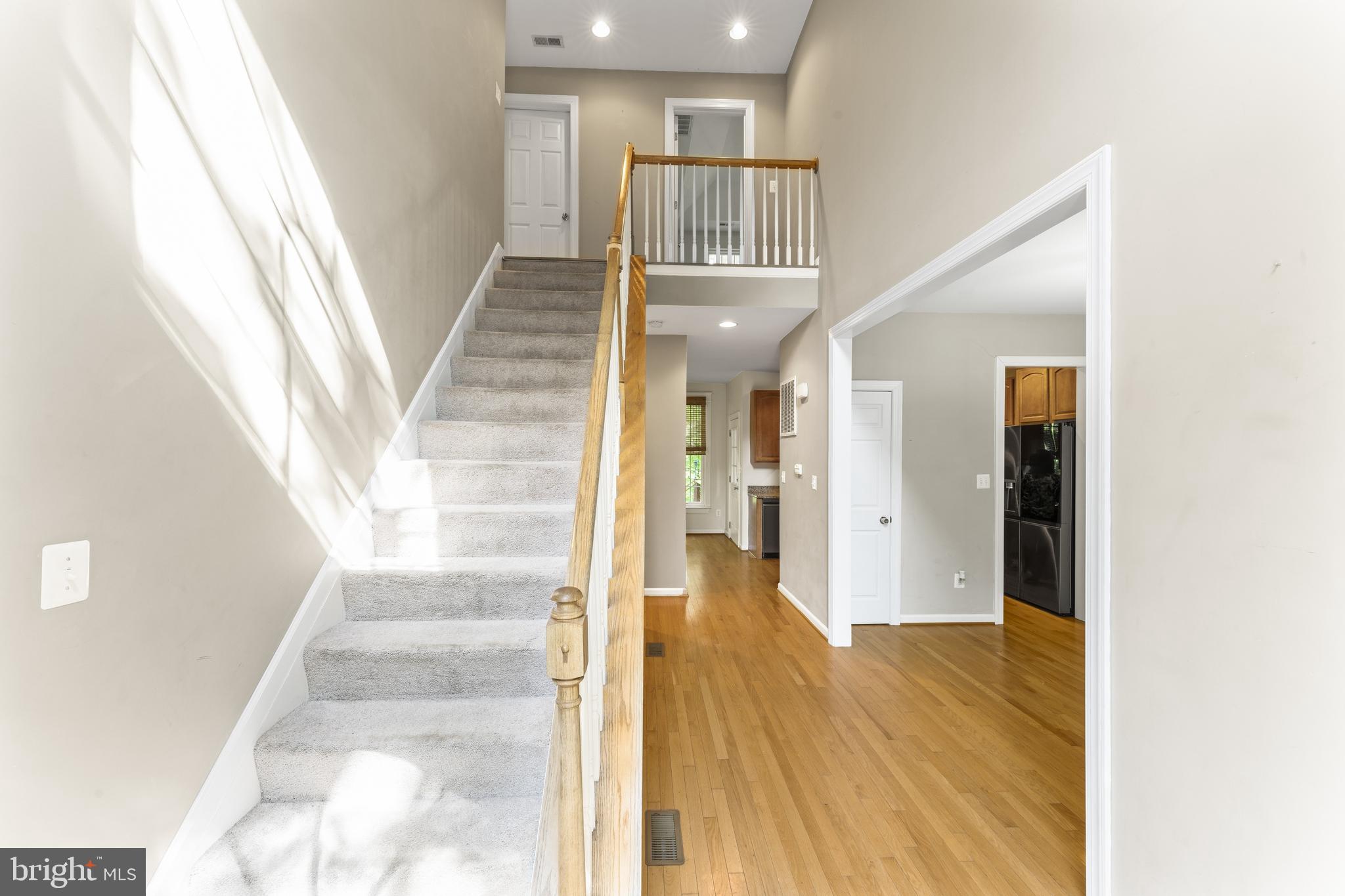 PRESIDENTIAL LAKES - Residential