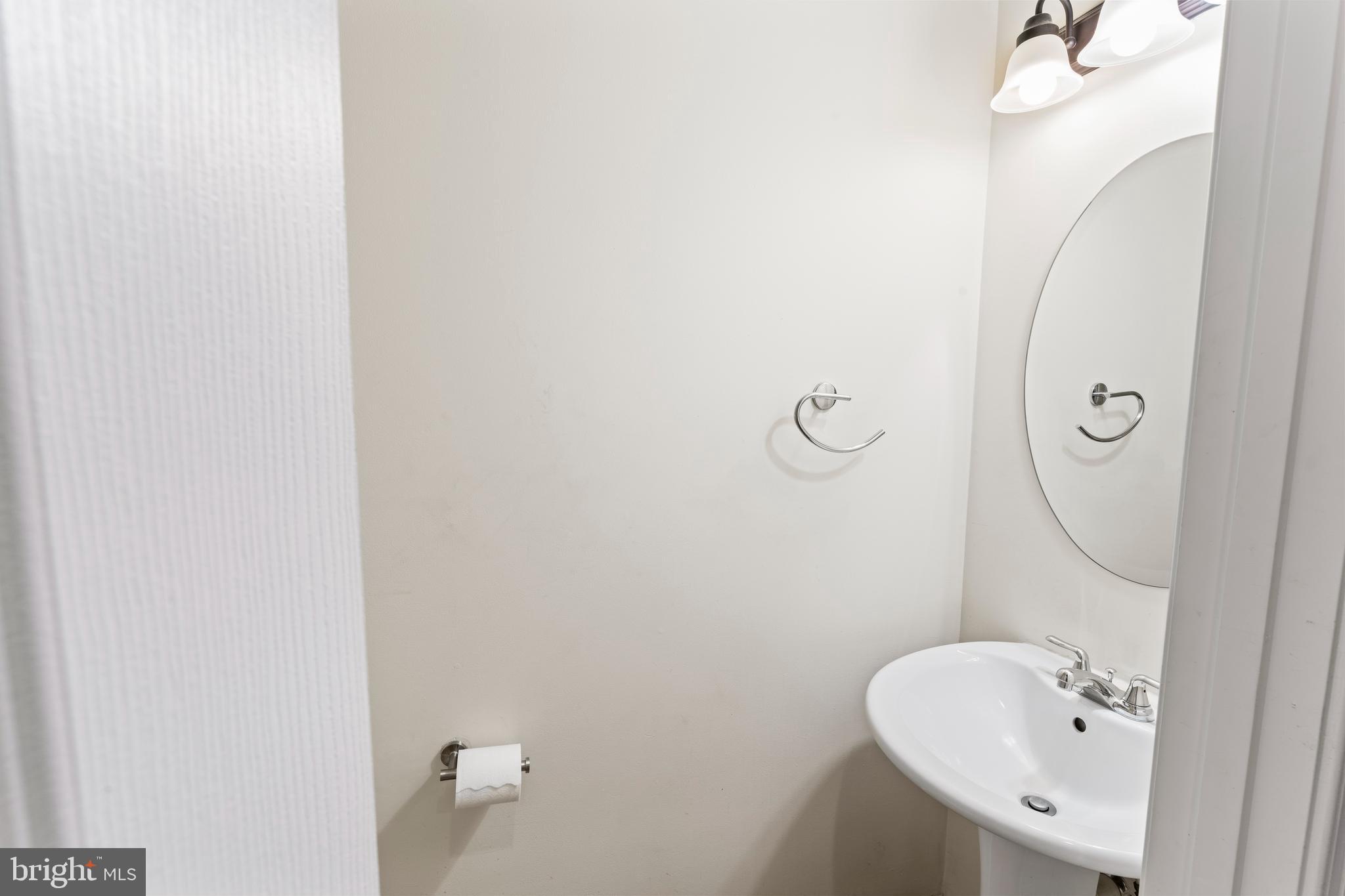 PRESIDENTIAL LAKES - Residential