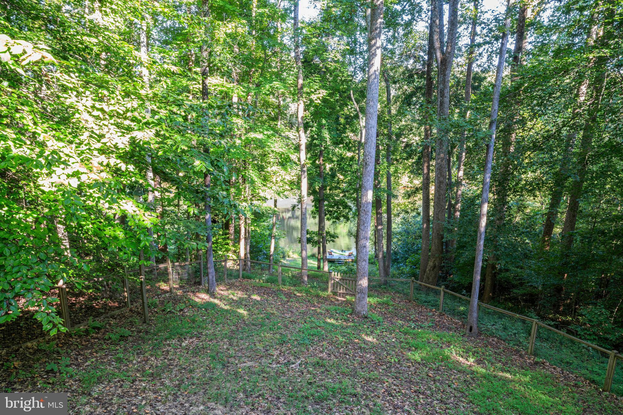 PRESIDENTIAL LAKES - Residential