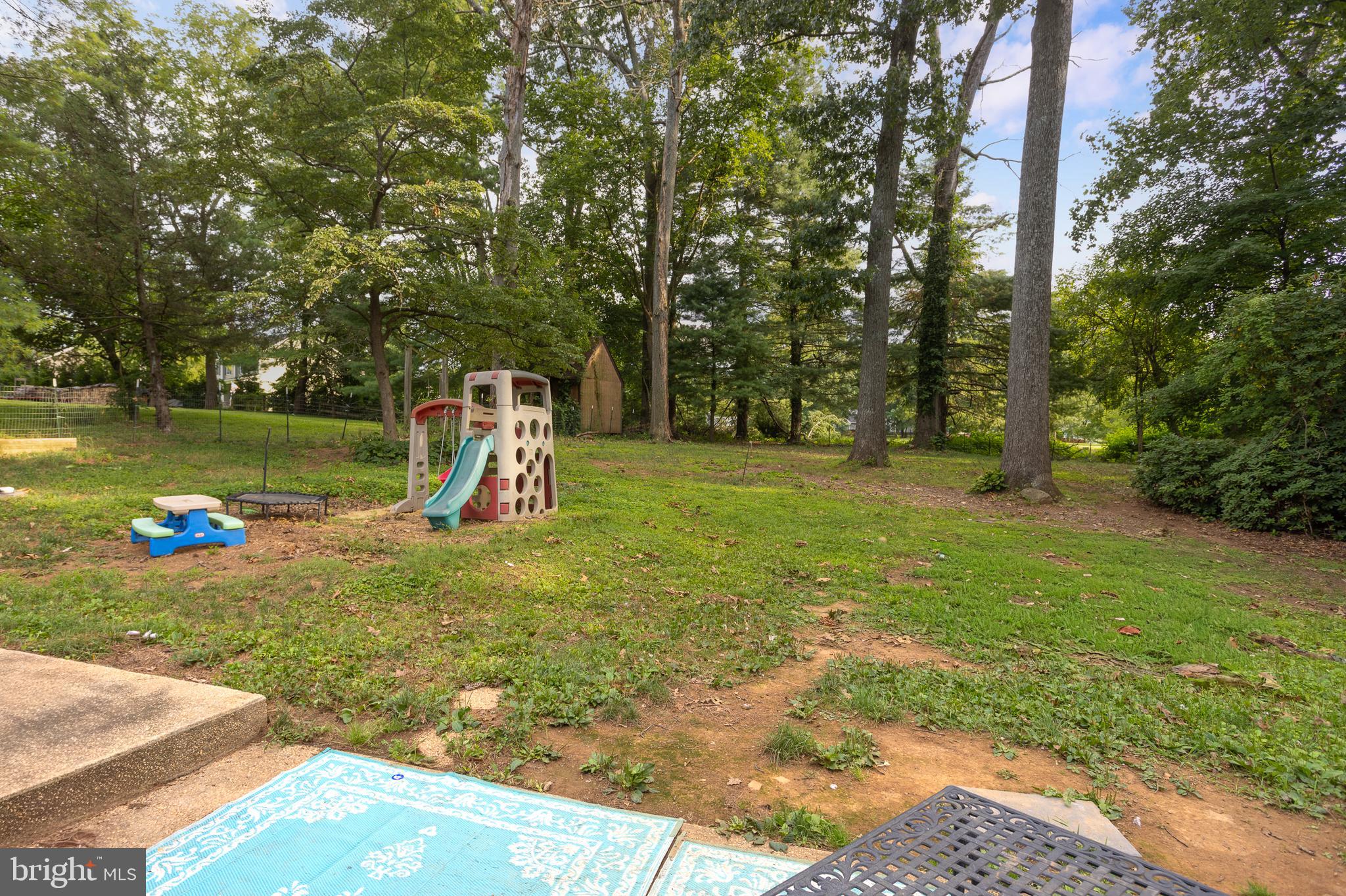 901 MOORES MILL ROAD