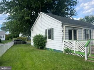 66 DIXON AVENUE