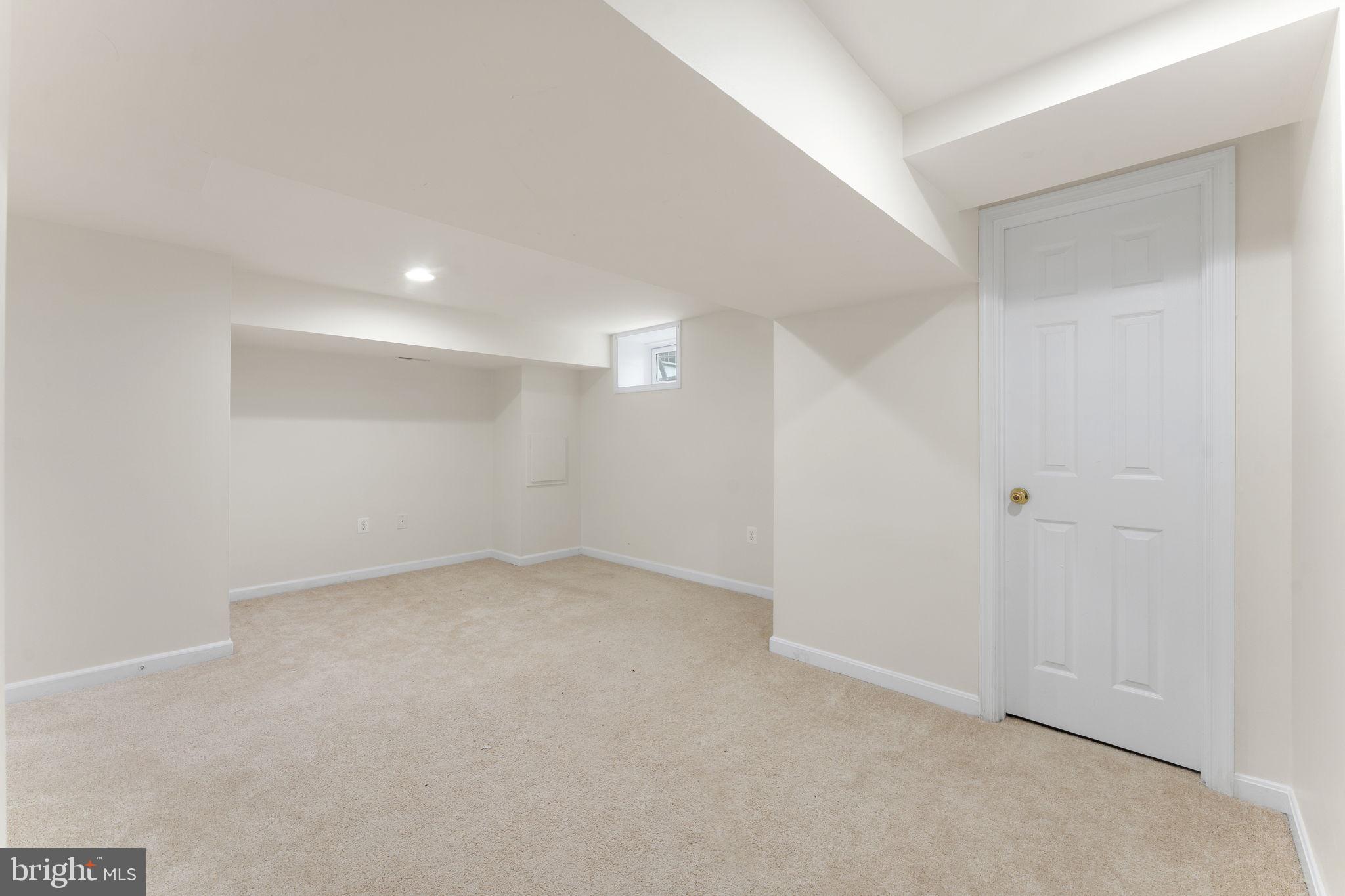 PINDELL CHASE - Residential