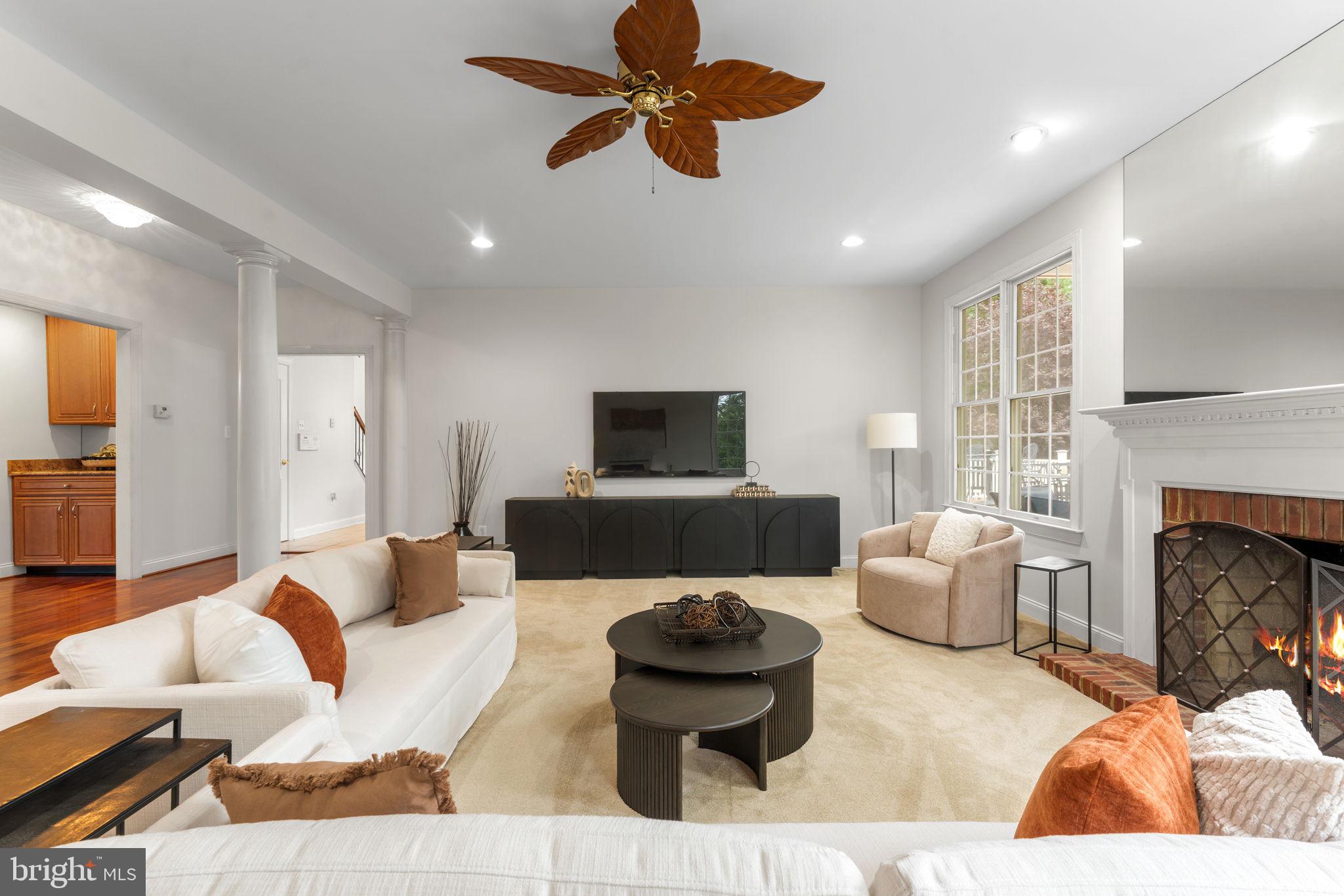 PINDELL CHASE - Residential